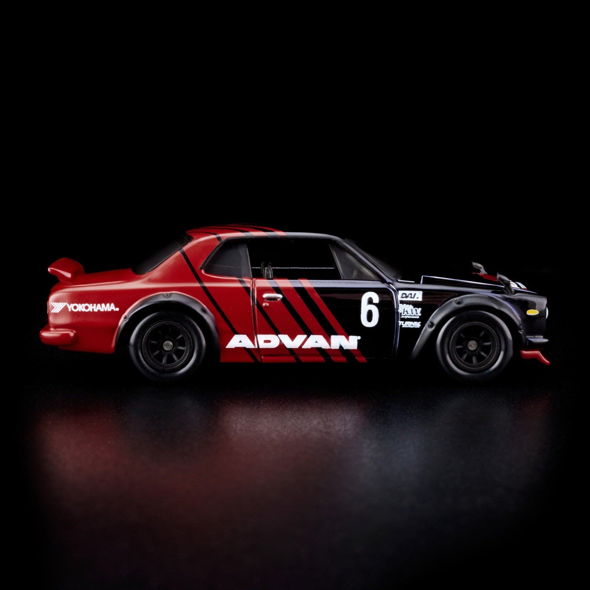 Hot Wheels RLC 1972 Skyline H/T 2000GT-R - Image 8