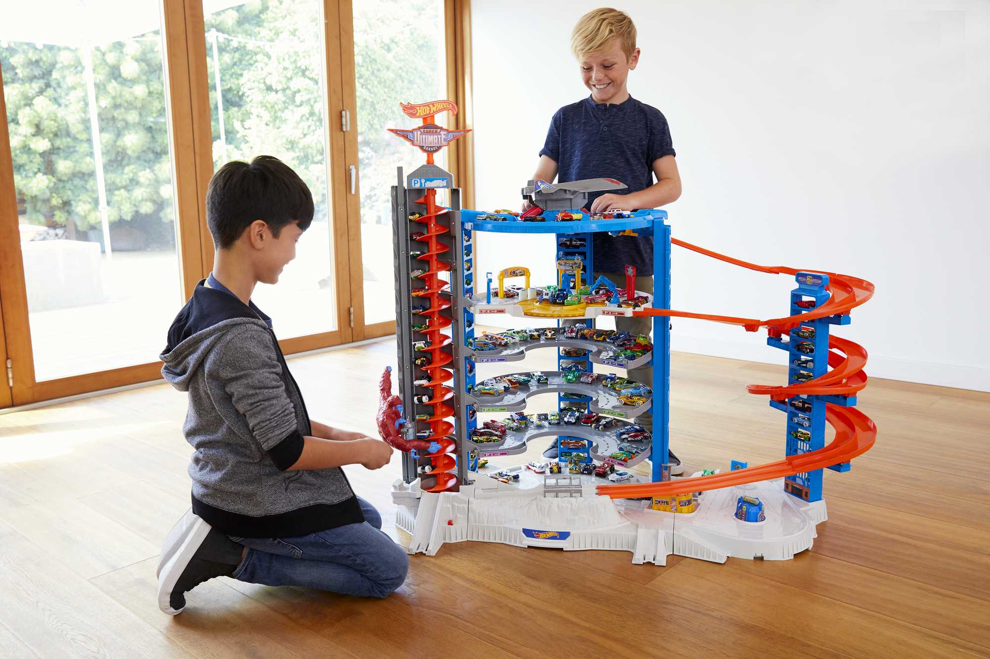 Hot Wheels Super Ultimate Garage Play Set - Image 2
