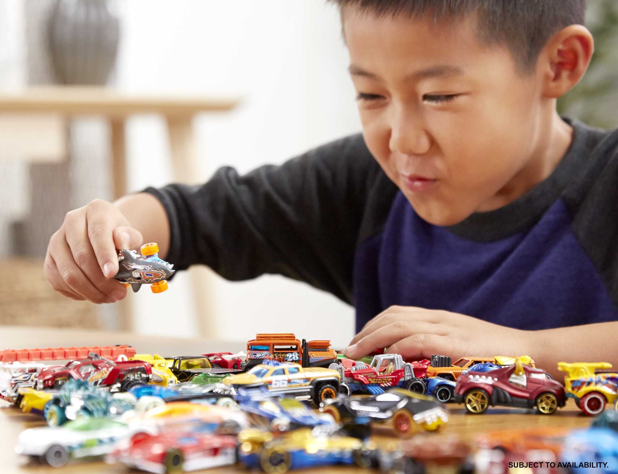 Hot Wheels 20 Car Pack Assortment - Image 2