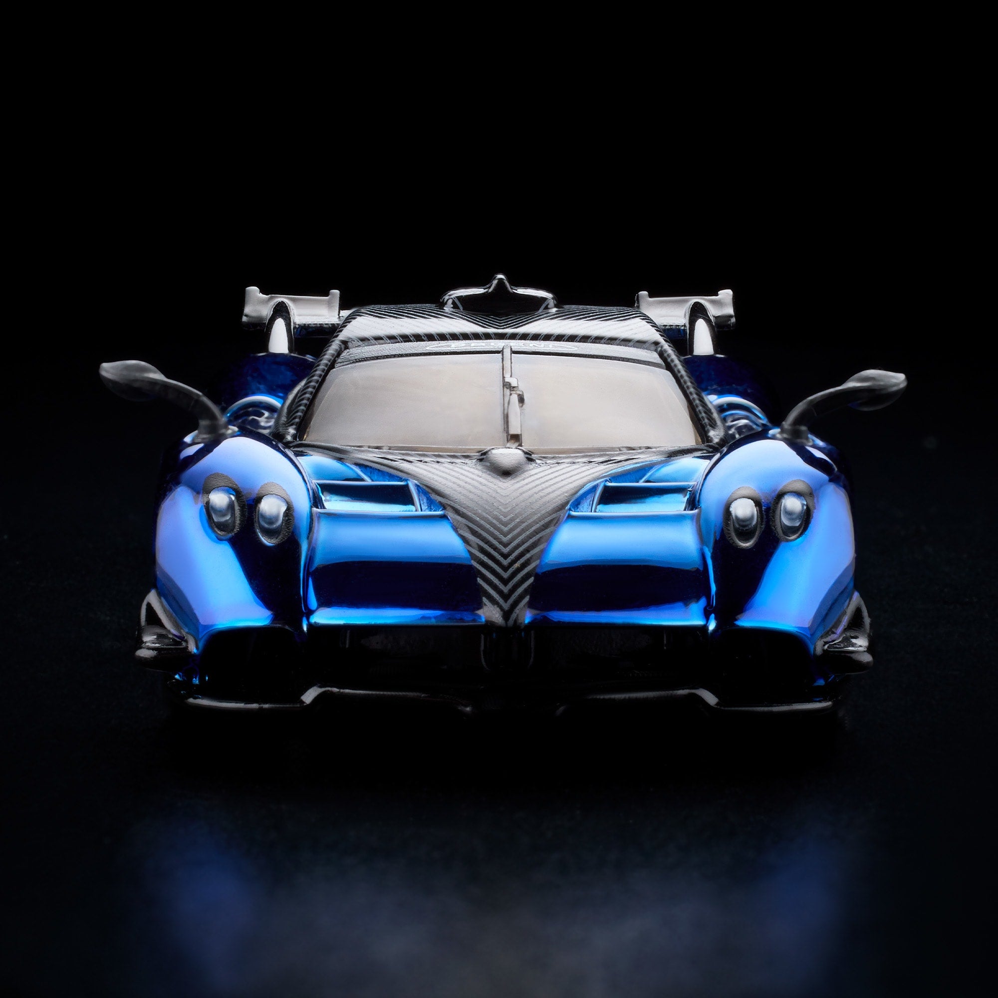Hot Wheels RLC Exclusive 2021 Pagani Huayra R - Image 8