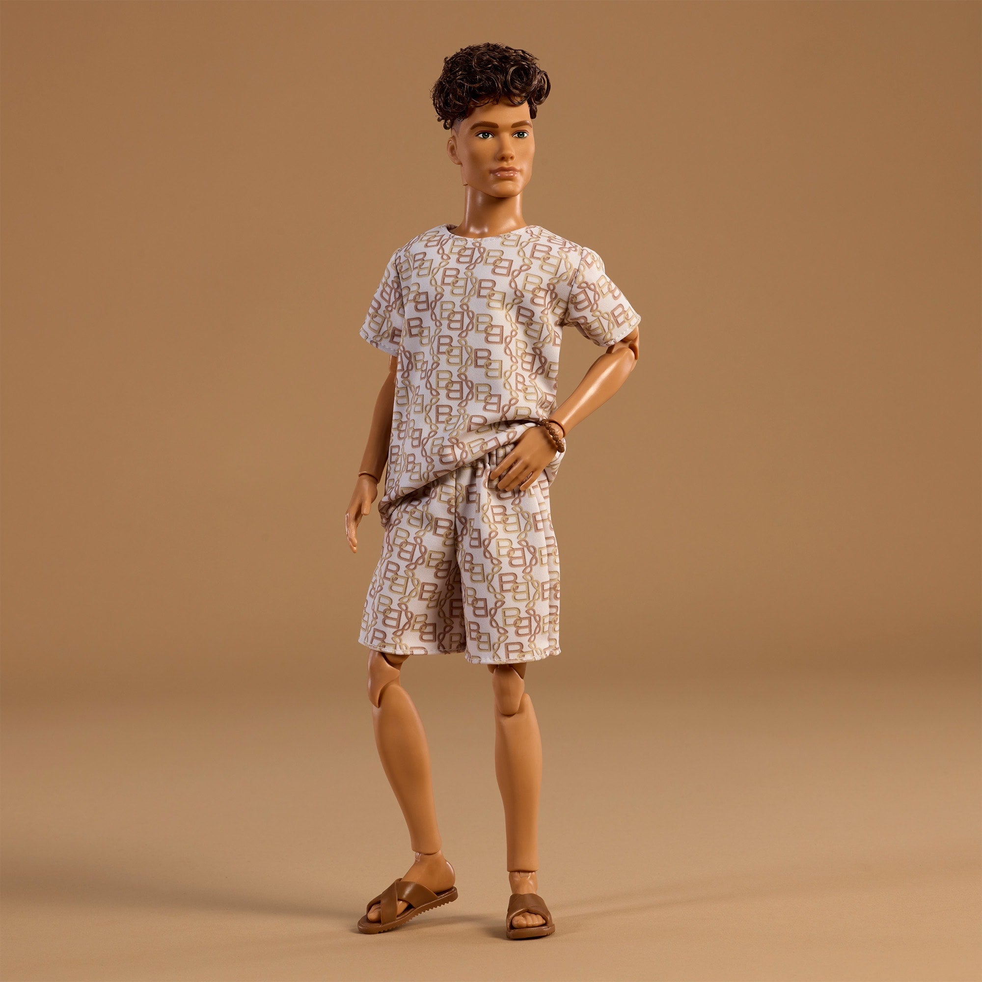 Barbie Basics 2026 Neutrals Series. Model 10 - Image 4