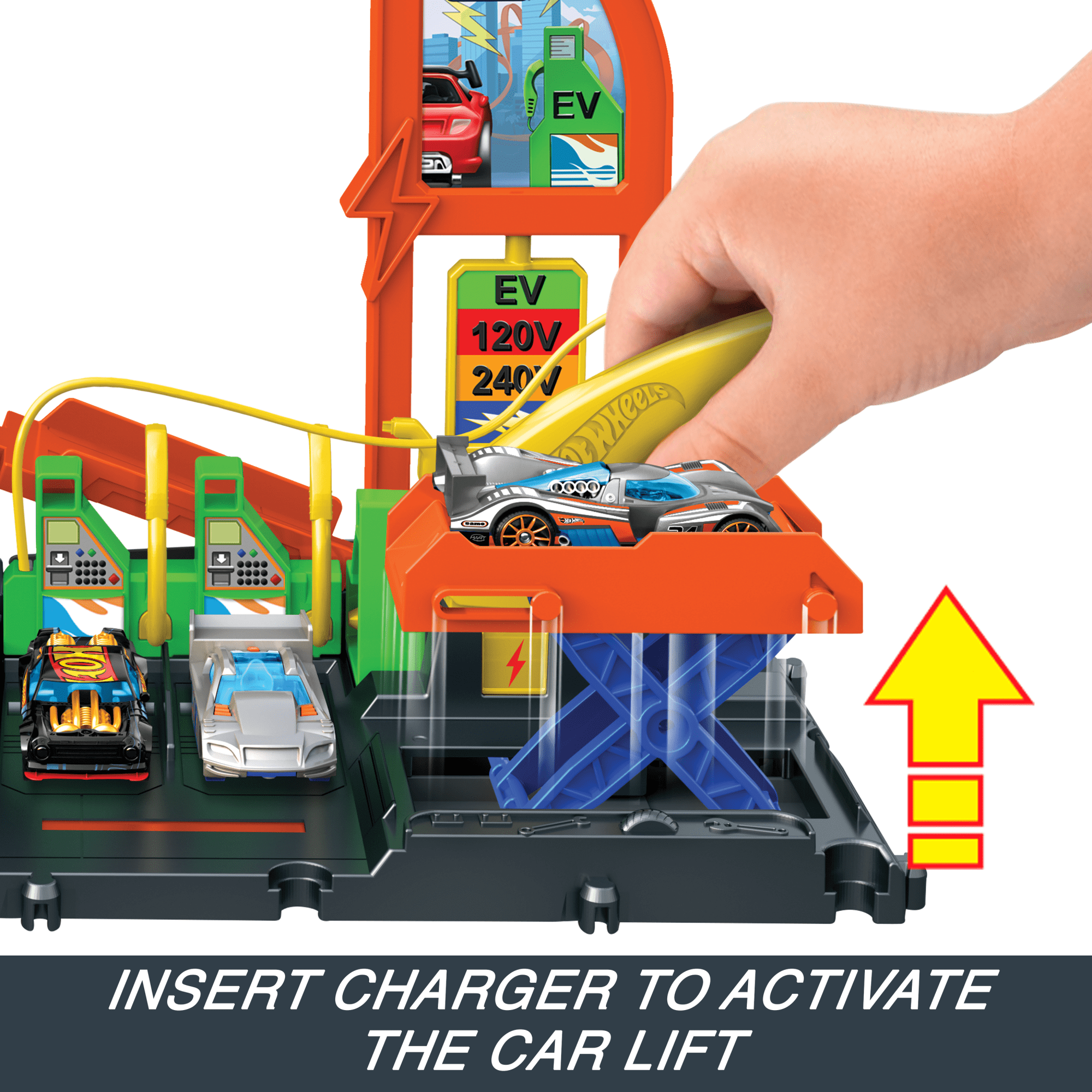 Hot Wheels City Super Recharge Fuel Station With 1:64 Scale Toy Car - Image 4
