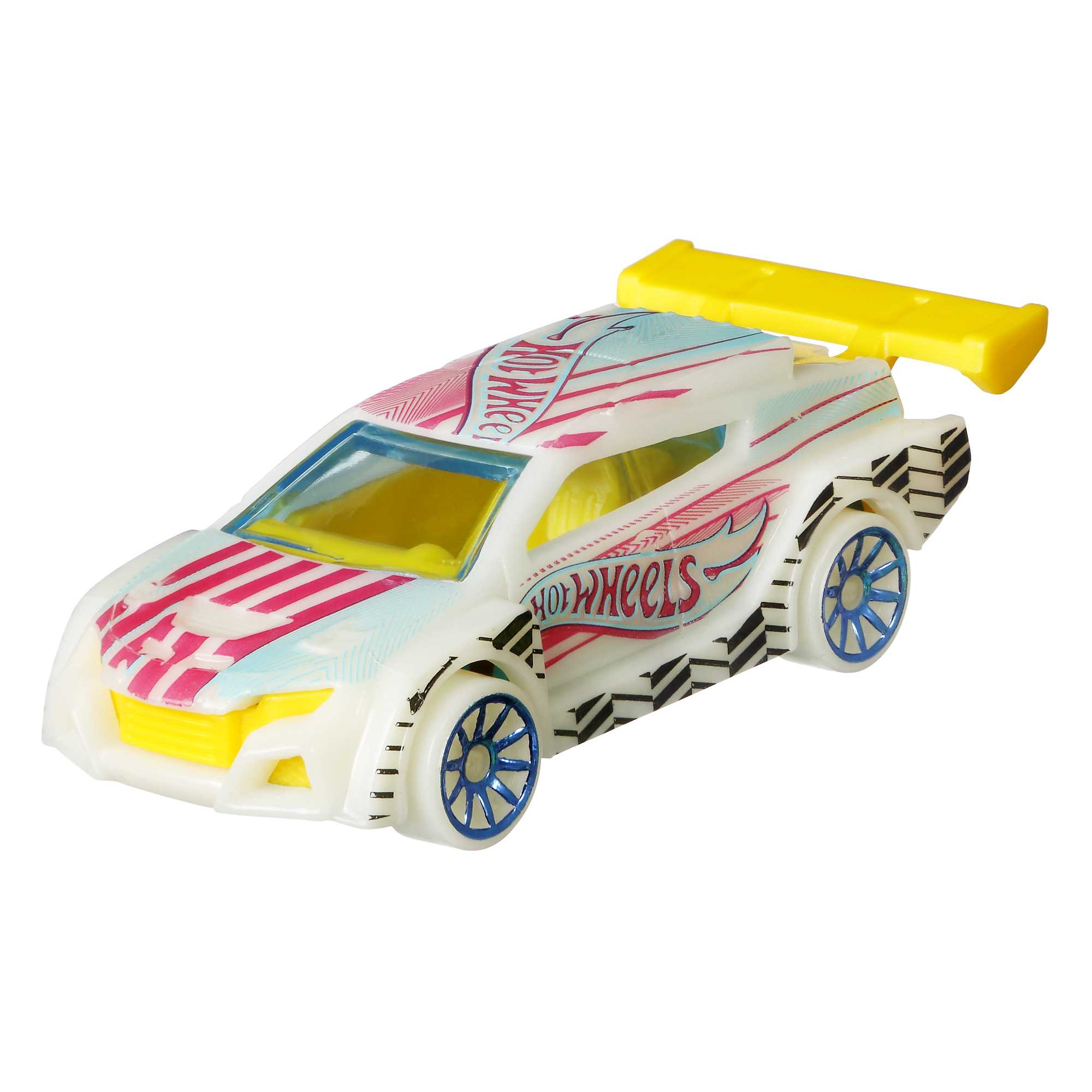 Hot Wheels Monster Trucks Gitd Bundle - Image 5