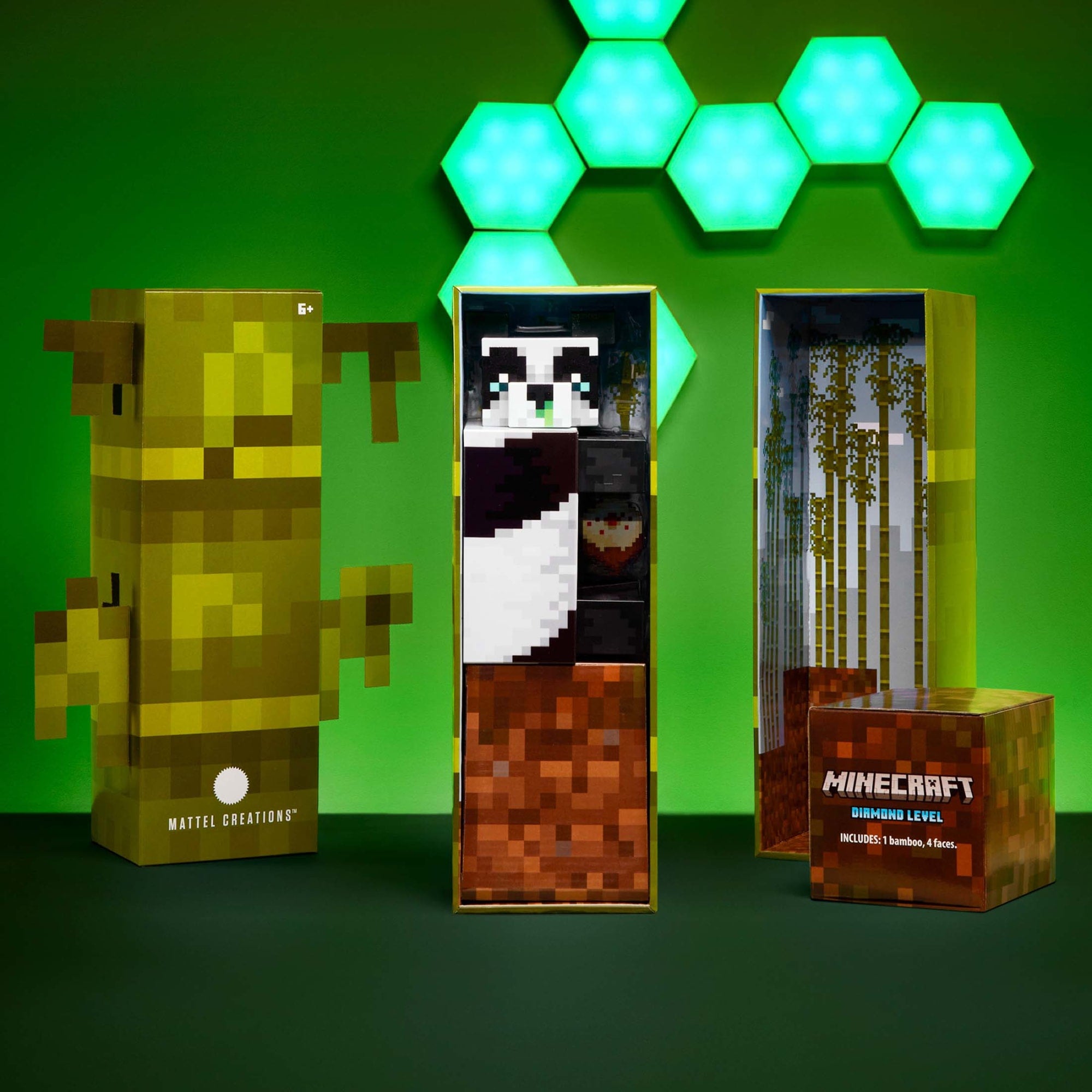 Minecraft Diamond Level Panda Figure - Image 8