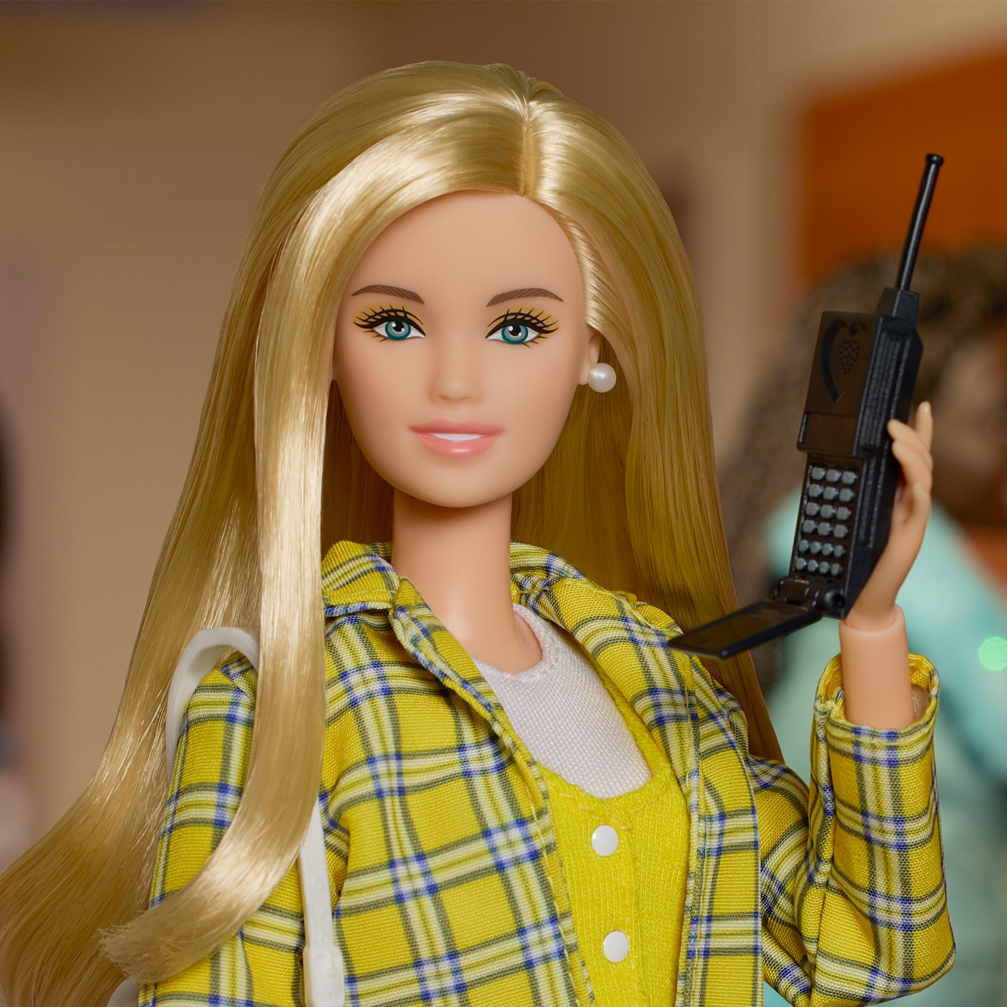 Barbie Signature Clueless Cher Collector Doll With Yellow Plaid Suit & Accessories - Image 3