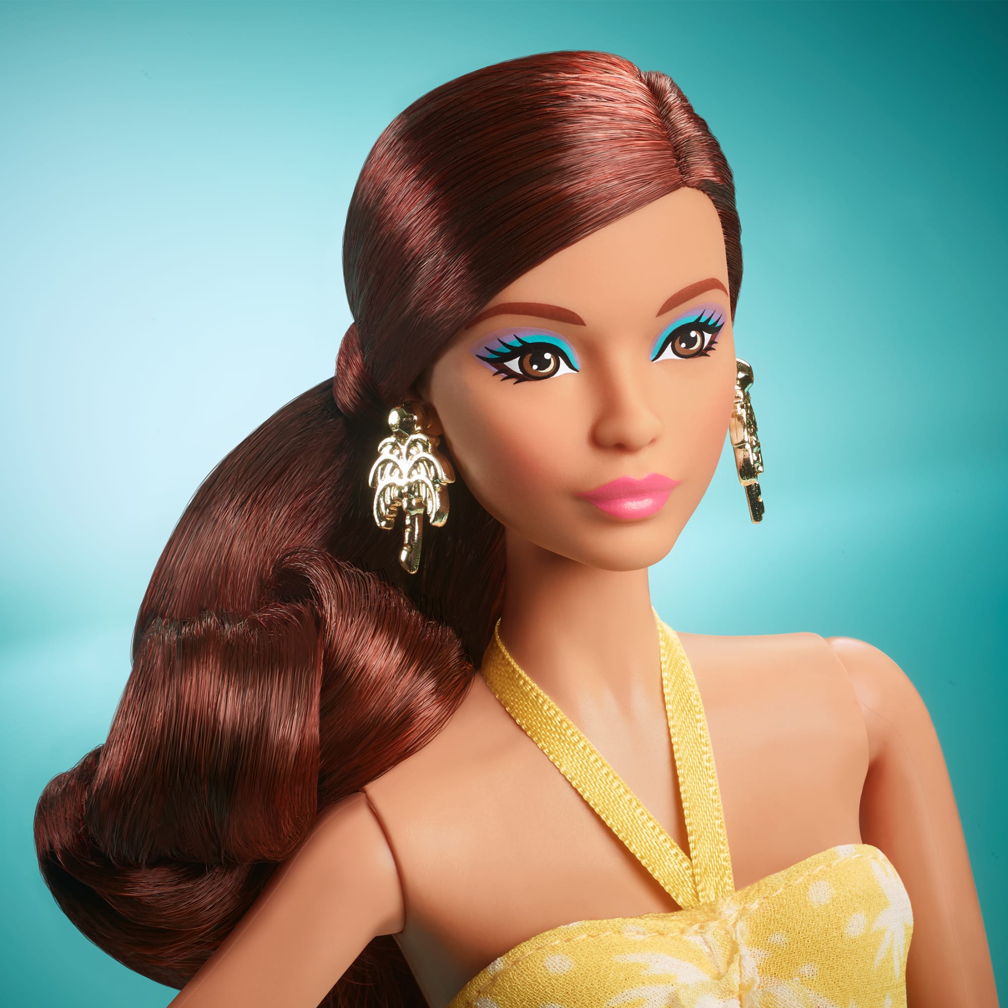 Barbie 35th Anniversary Teresa Doll - Image 4
