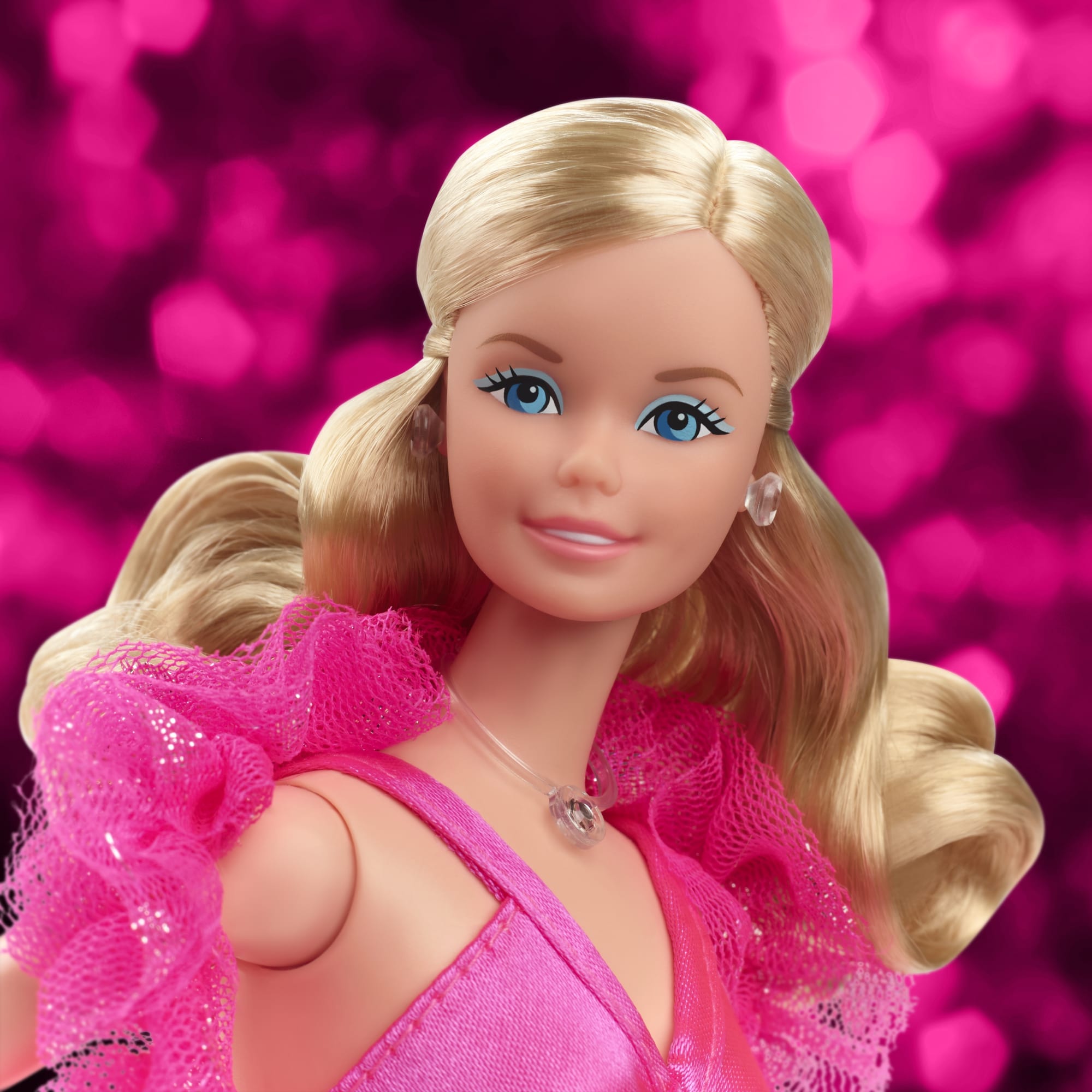 1977 Superstar Barbie Doll Reproduction - Image 4