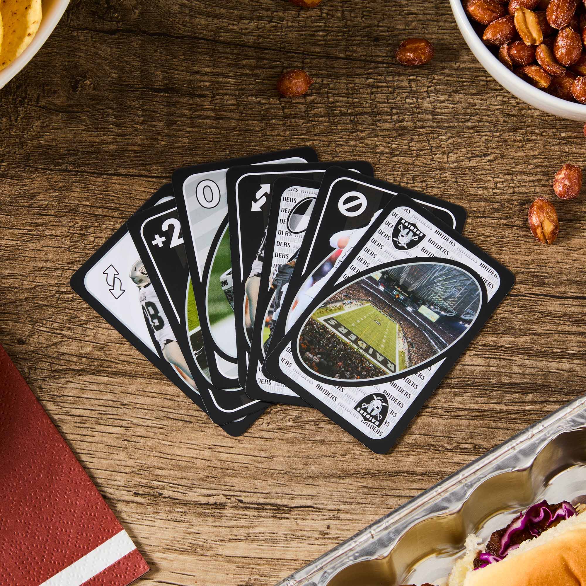 UNO Fandom NFL Las Vegas Raiders Game Deck - Image 4