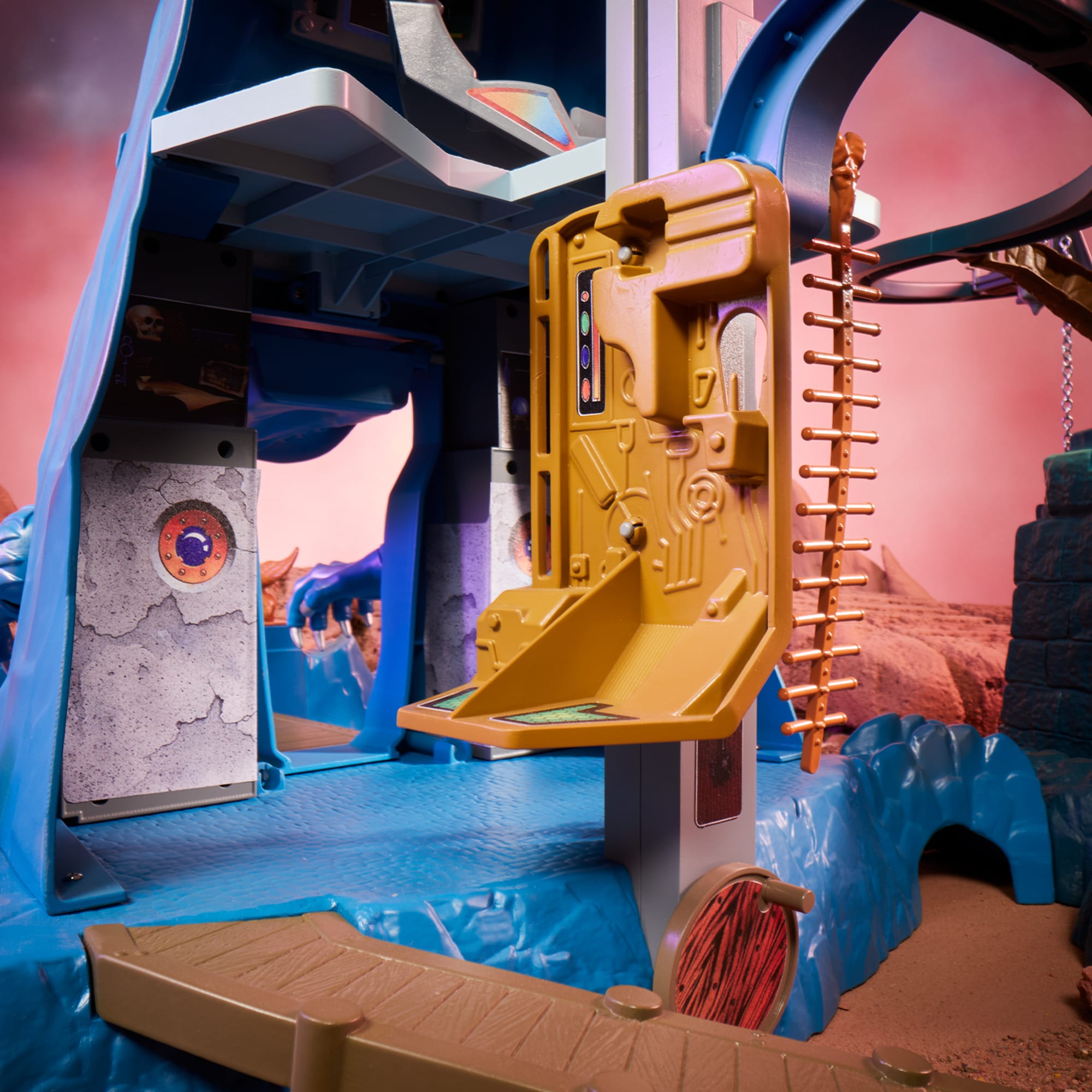 Masters of the Universe Origins Eternia Playset - Image 10