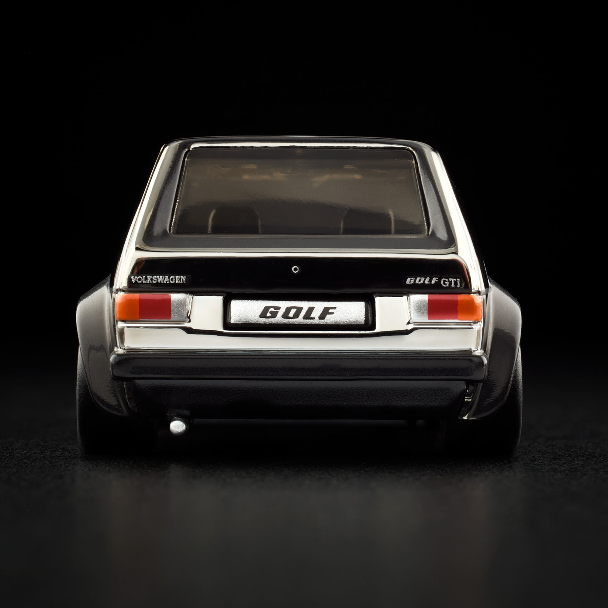 Hot Wheels RLC Exclusive 1976 Volkswagen Golf Mk1 GTI - Image 9