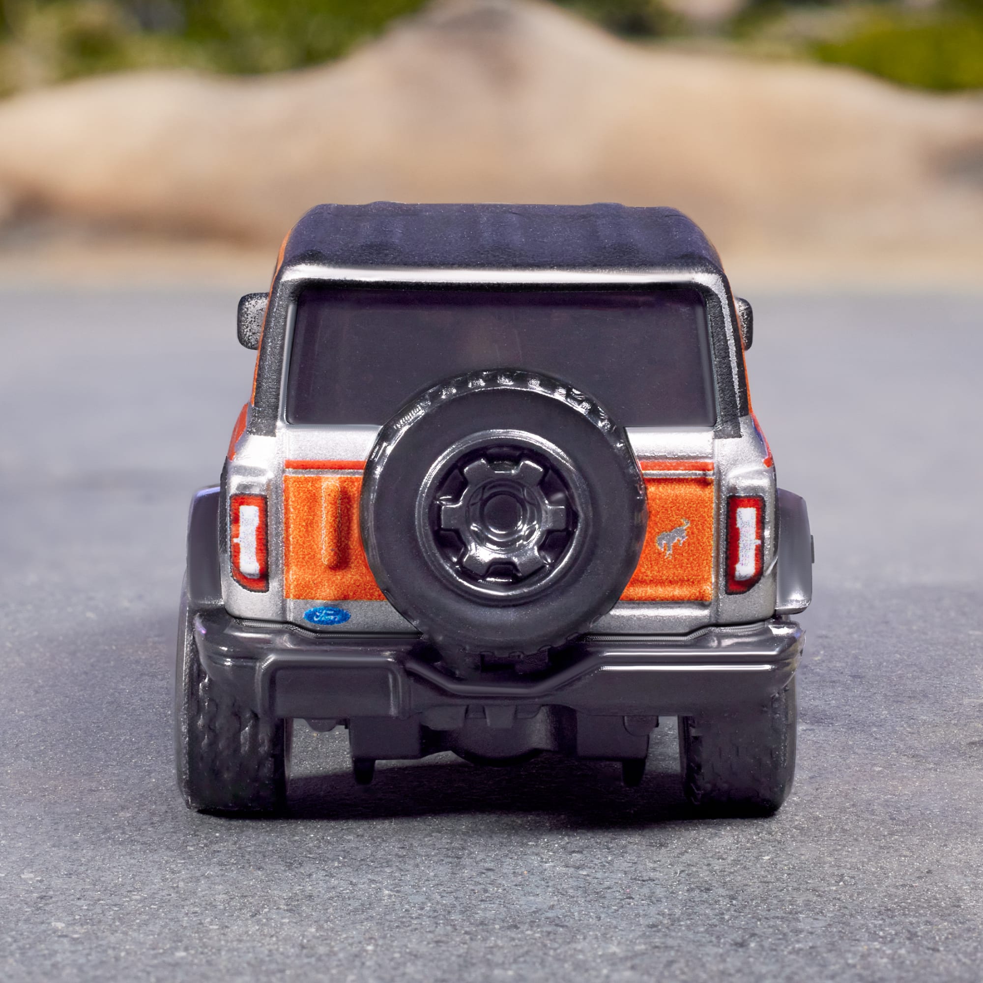 Matchbox 2021 Ford Bronco - Image 12