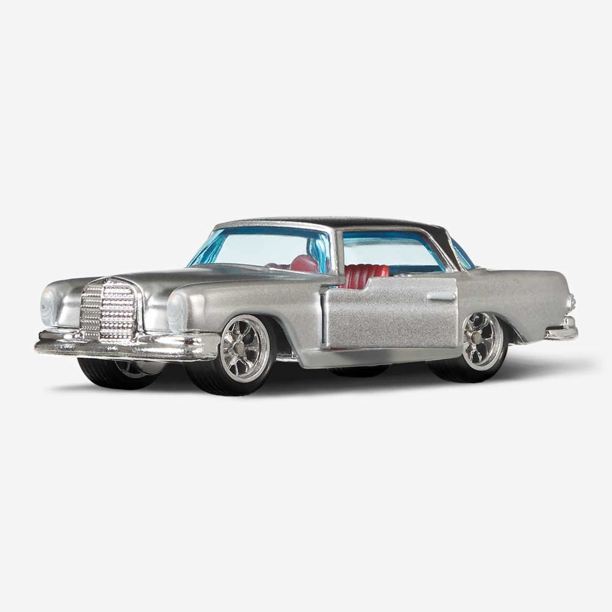 Matchbox '62 Mercedes-Benz 220 SE Coupe - Image 4