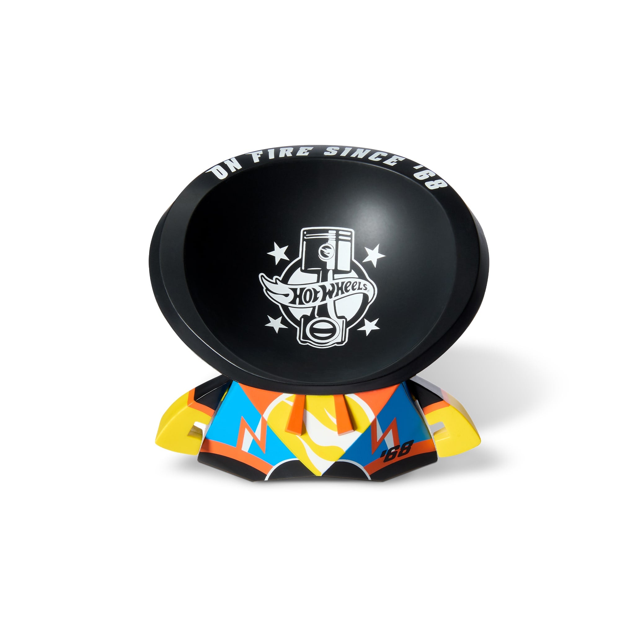 Hot Wheels x FIGURE8 Collectible Figure - Image 3