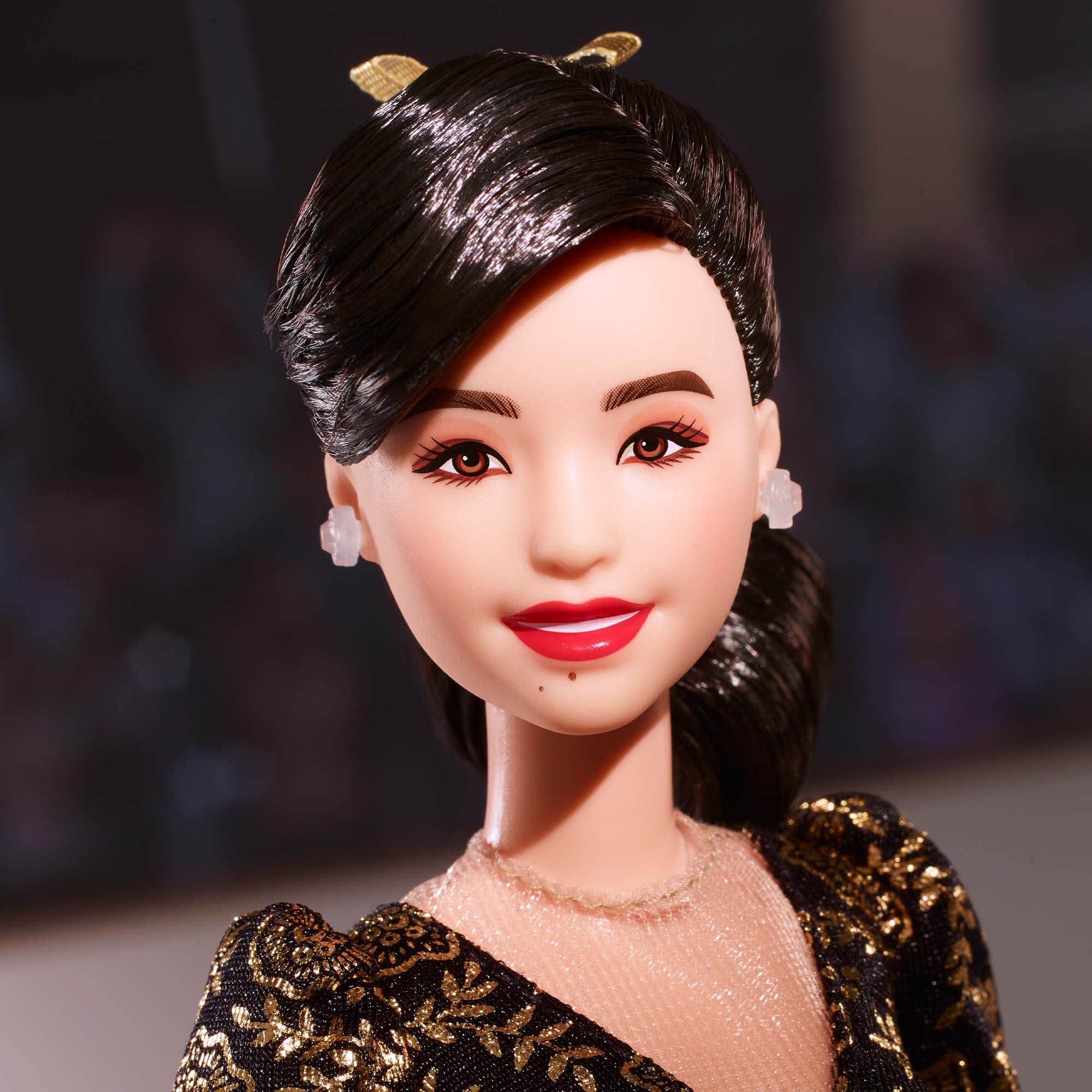 Barbie Inspiring Women Kristi Yamaguchi Doll - Image 6