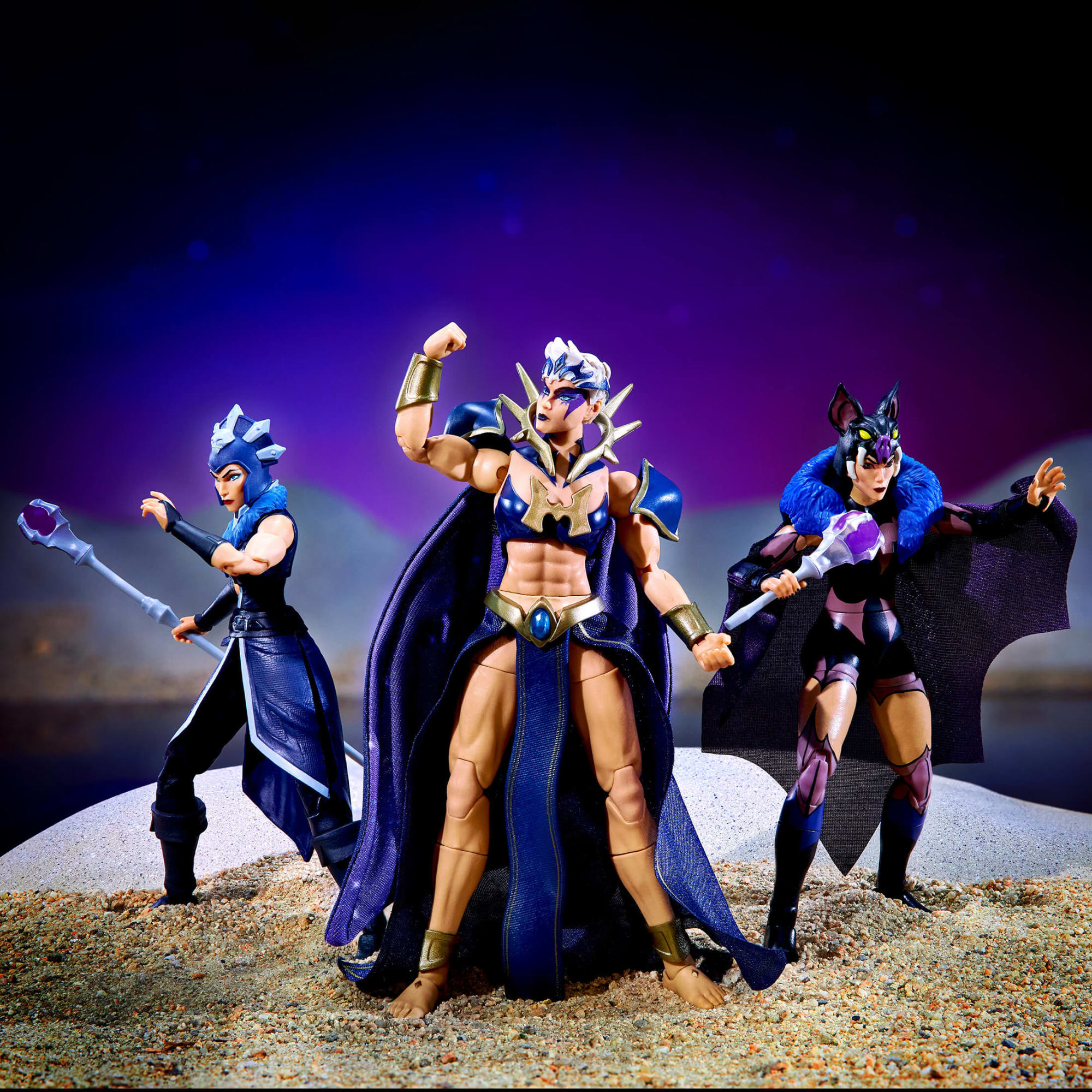 Masters of the Universe Masterverse Dark-Lyn Deluxe Action Figure - Image 4
