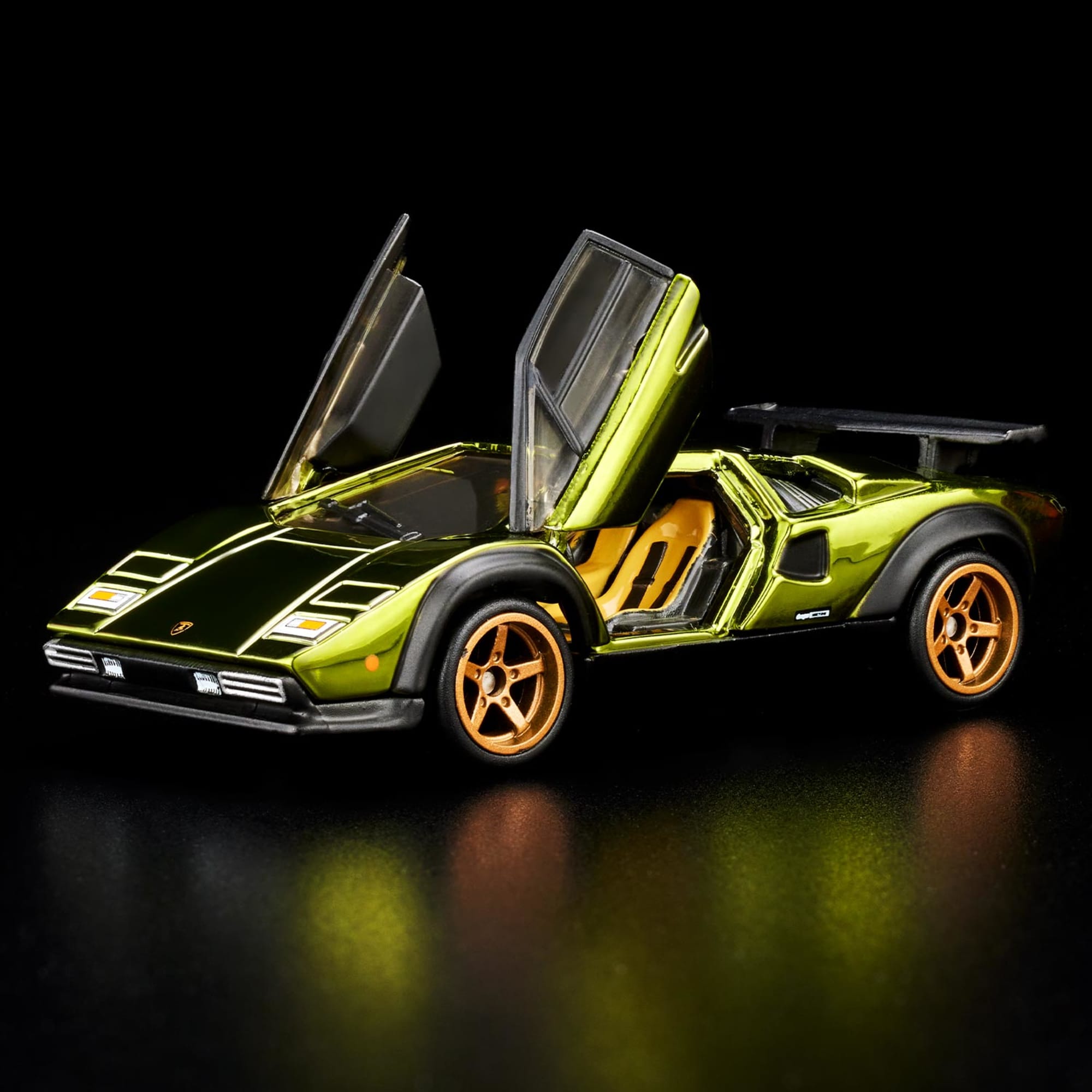 Hot Wheels RLC EXCLUSIVE '82 LAMBORGHINI COUNTACH LP 500 S - Image 2