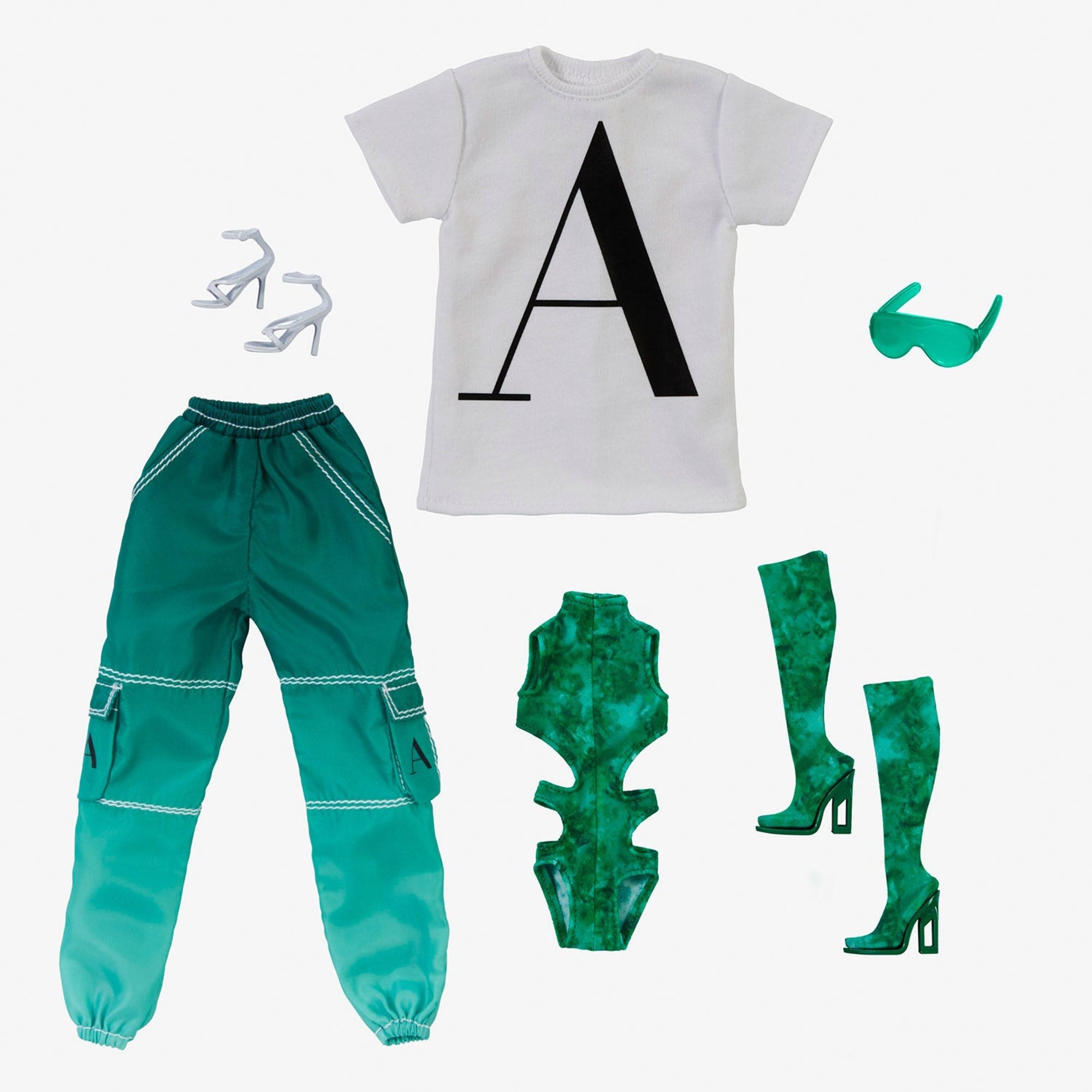 Aleali May Barbie Wardrobe & Accessories Set - Image 7
