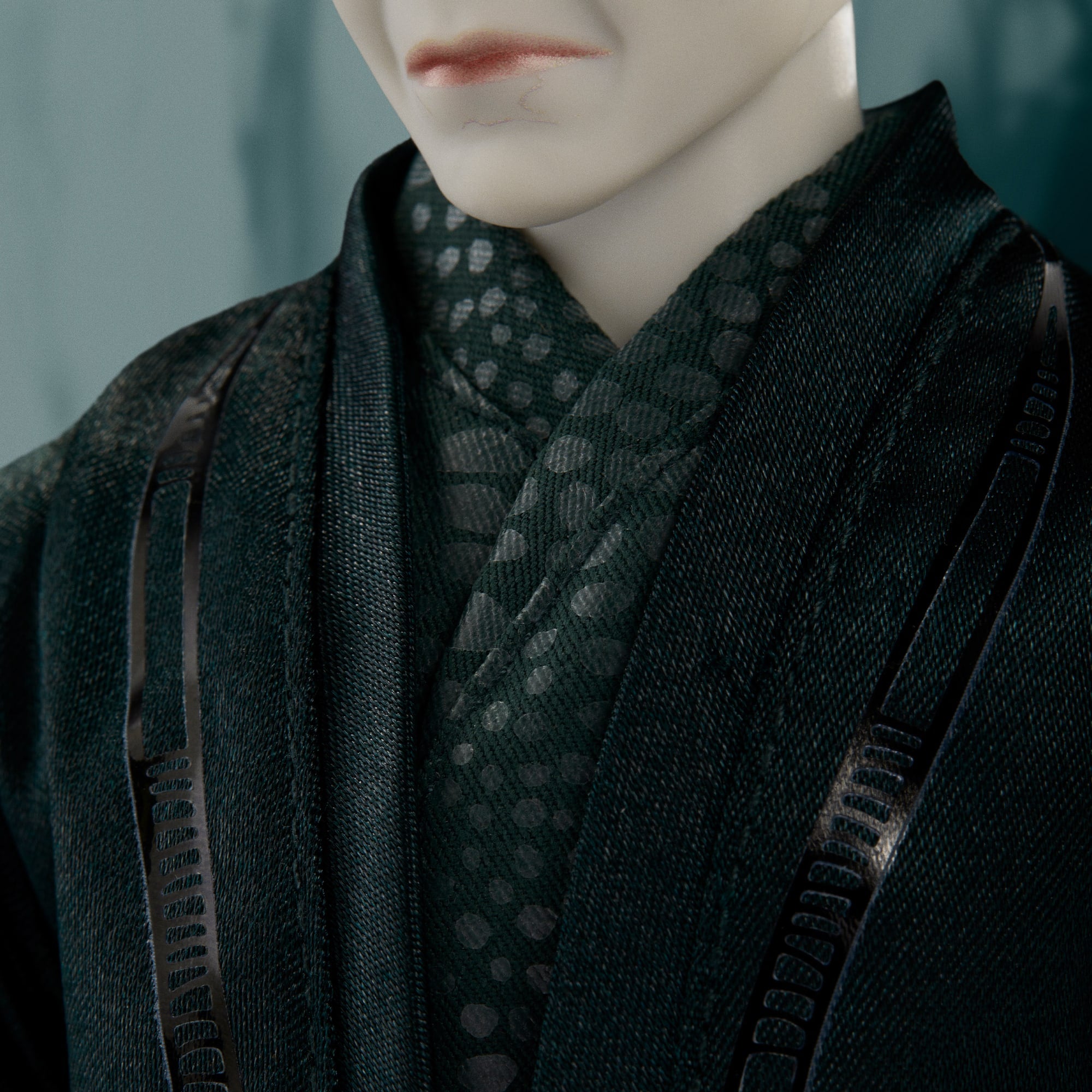 Harry Potter Design Collection – Lord Voldemort Doll - Image 5