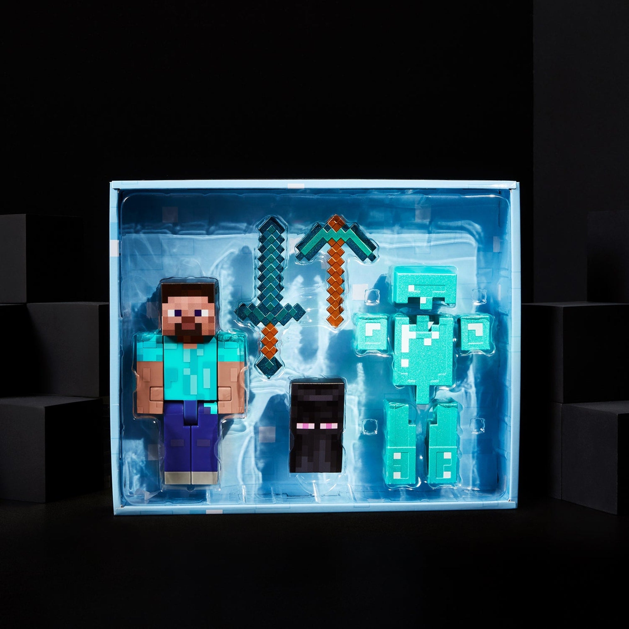 Minecraft Diamond Level Steve Collector Action Figure - Image 7