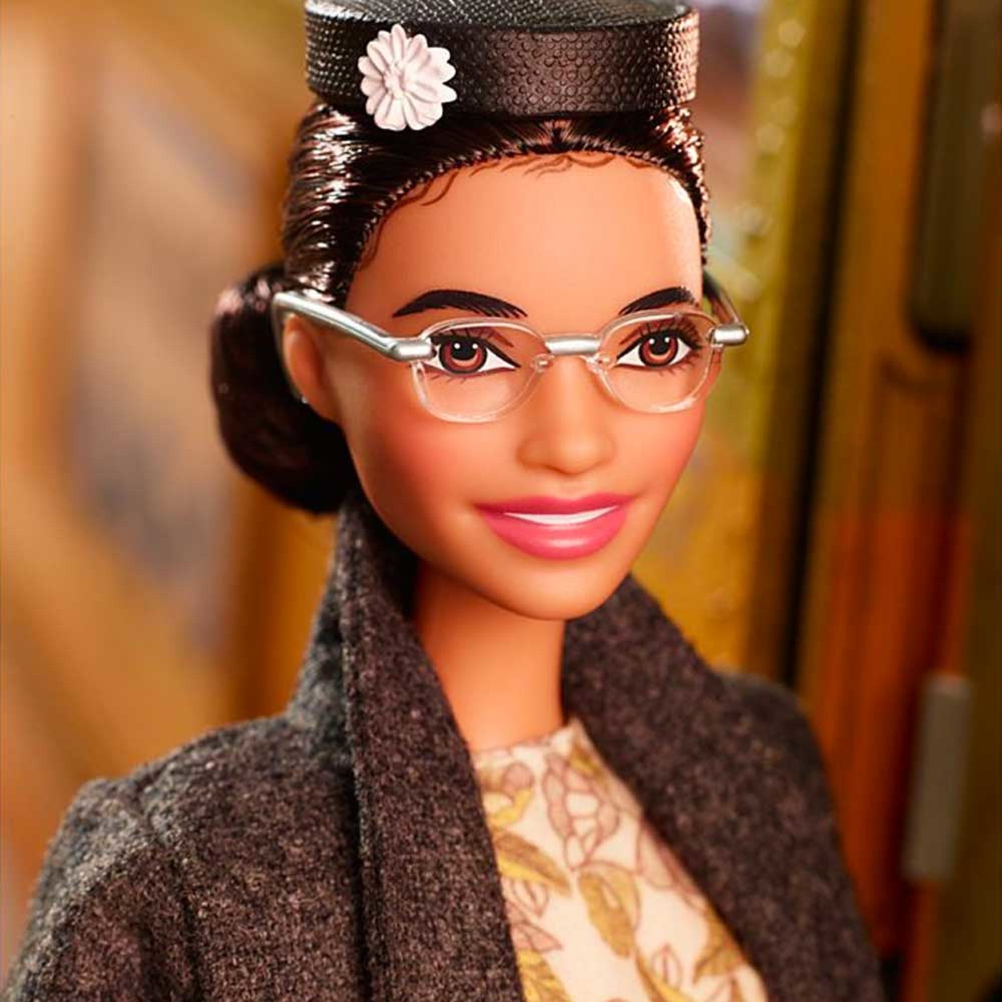 Rosa Parks Barbie Inspiring Women Doll - Image 4