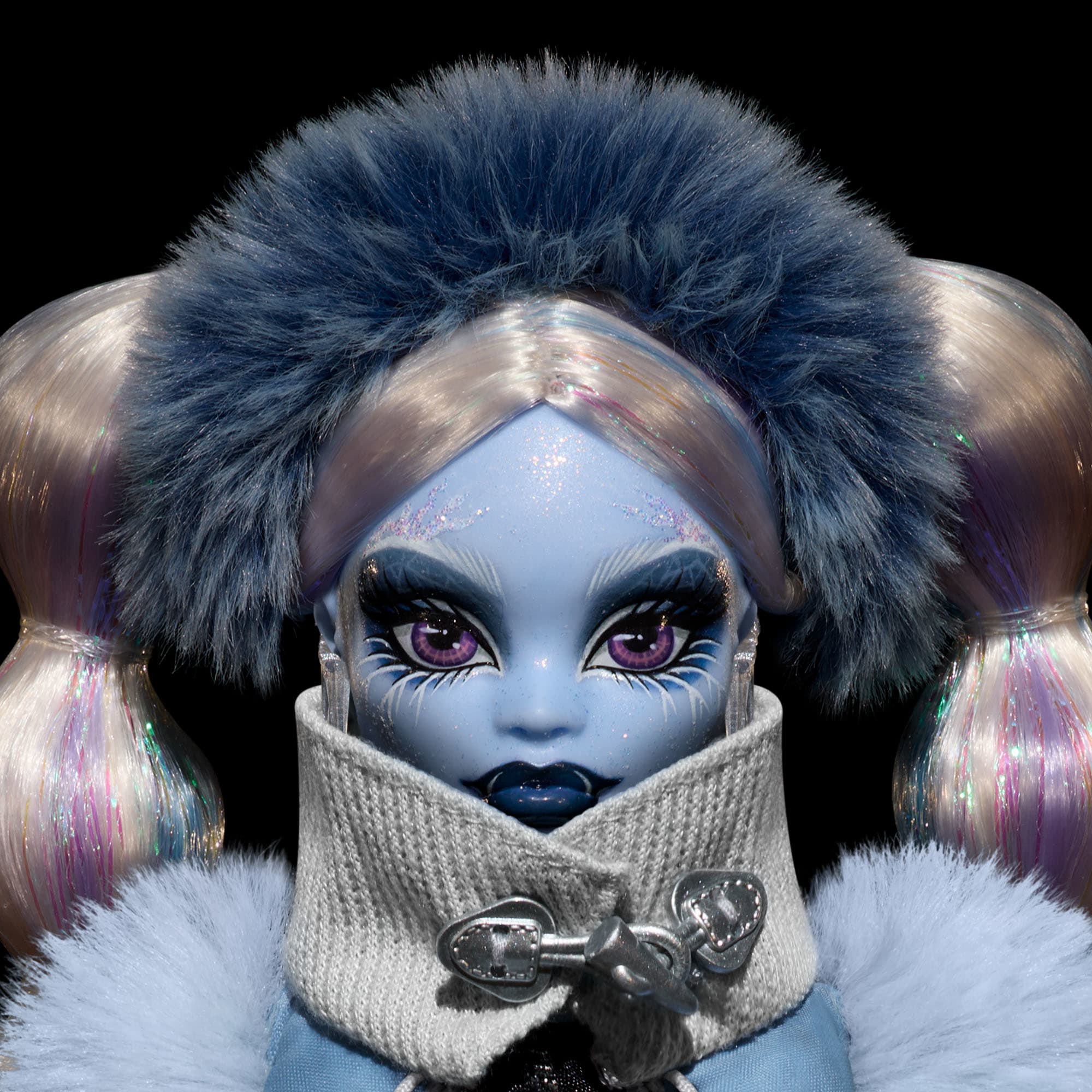 Monster High 2026 Fang Vote Abbey Bominable Doll - Image 2