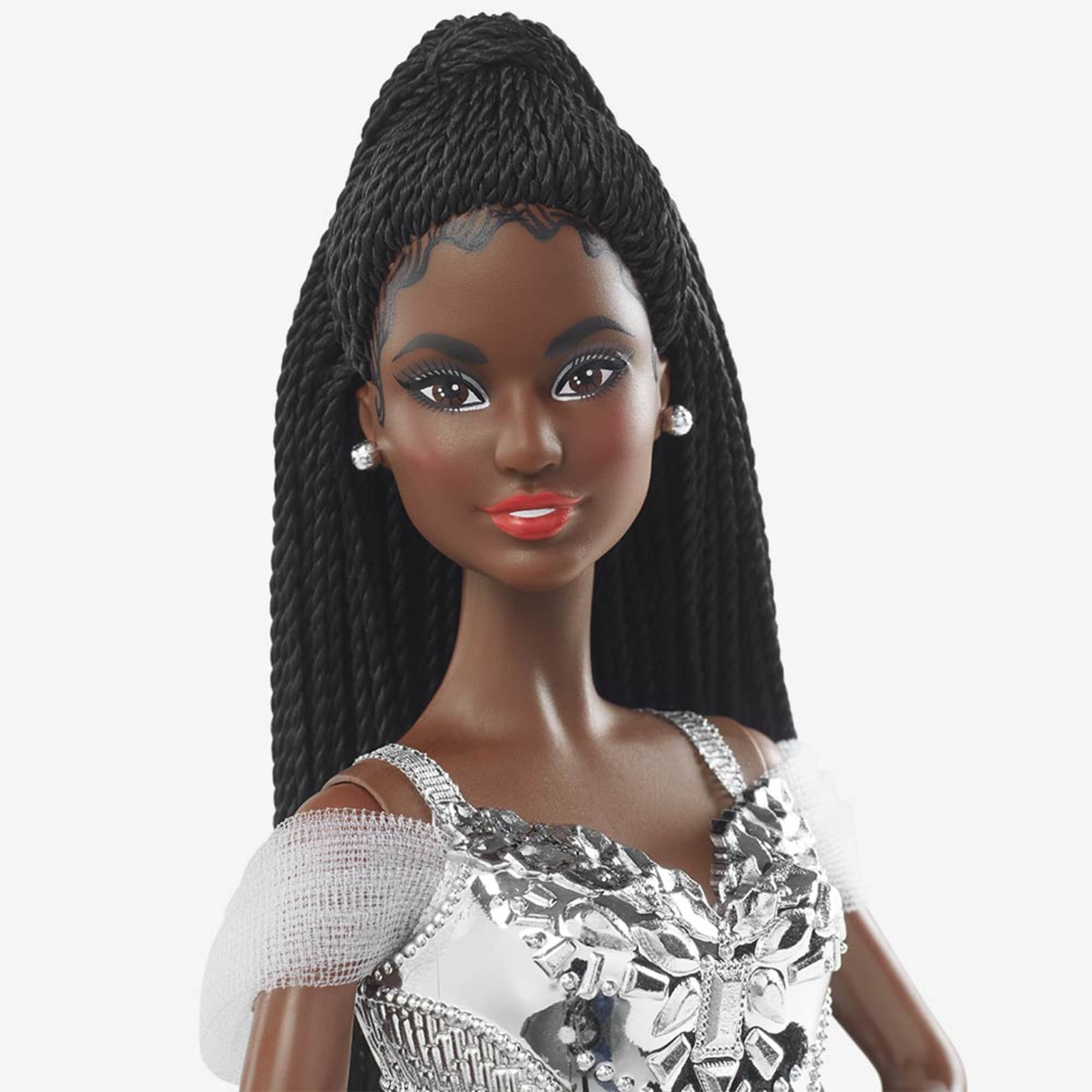 2021 Holiday Barbie Doll. Brunette Braids - Image 3