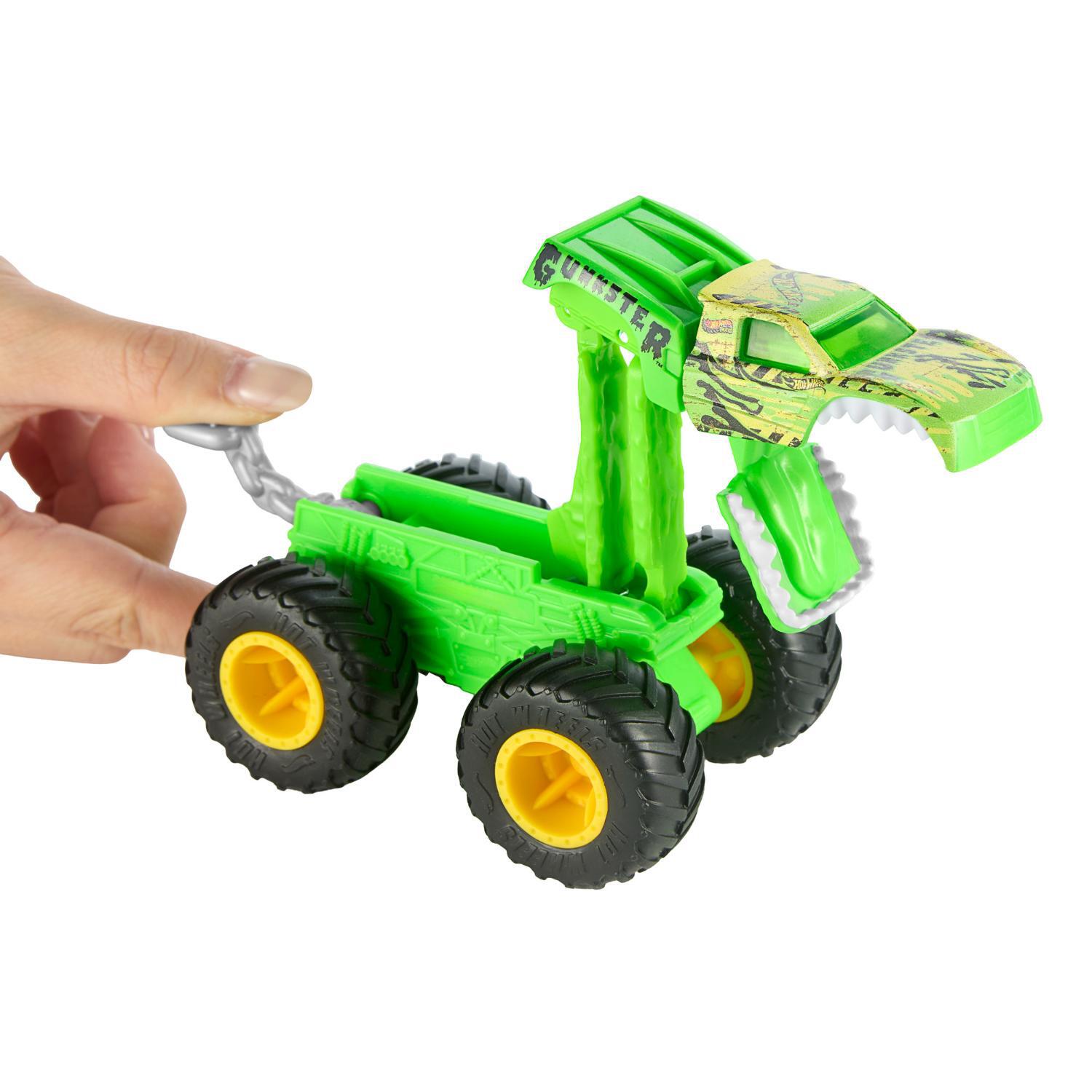 Hot Wheels Monster Trucks Attack Pack Vehicle With Special Action Feature - Image 5
