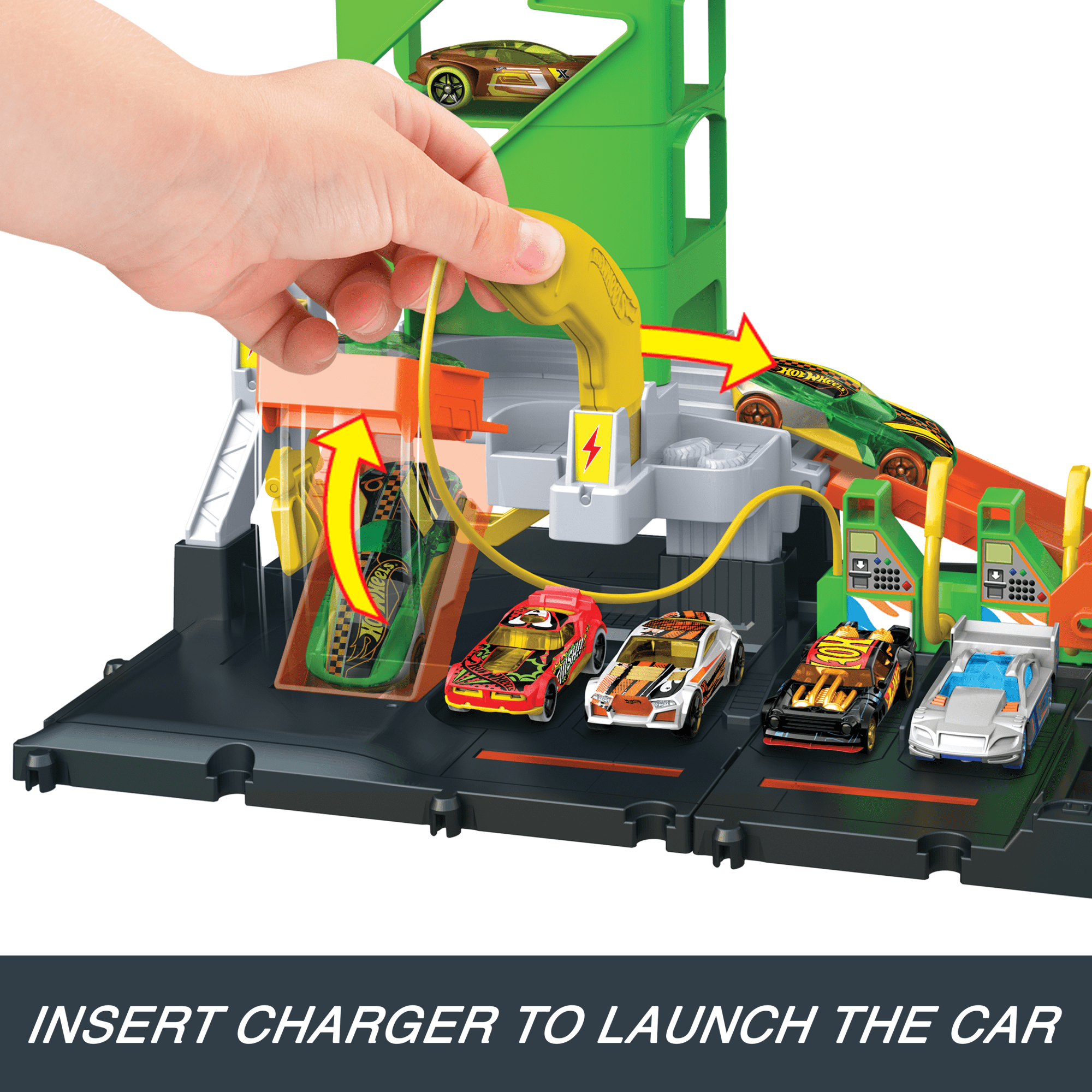 Hot Wheels City Super Recharge Fuel Station With 1:64 Scale Toy Car - Image 2