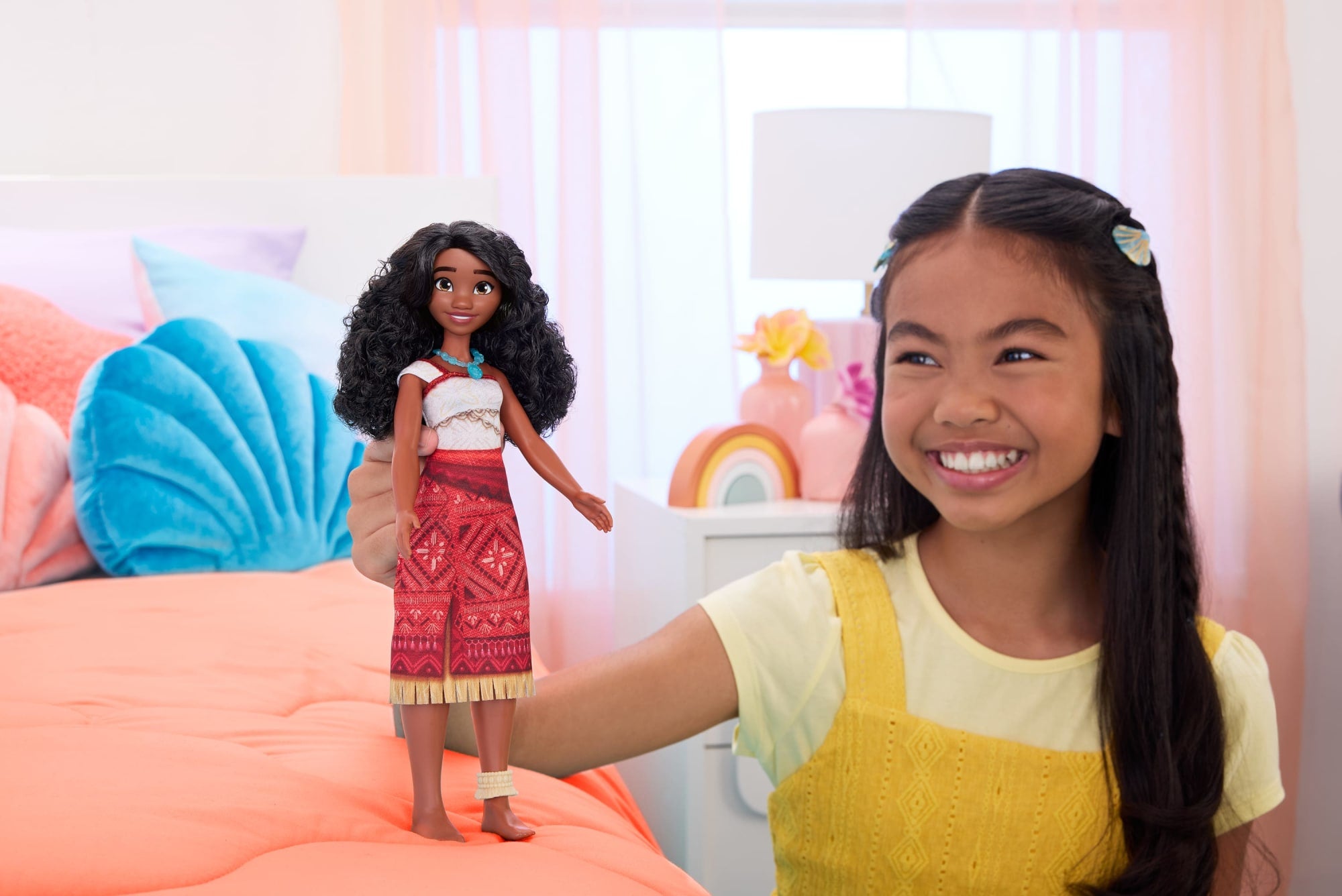 Disney Moana 2 Moana Fashion Doll With 2 Accessories & Removable Outfit. Inspired By The Movie - Image 2