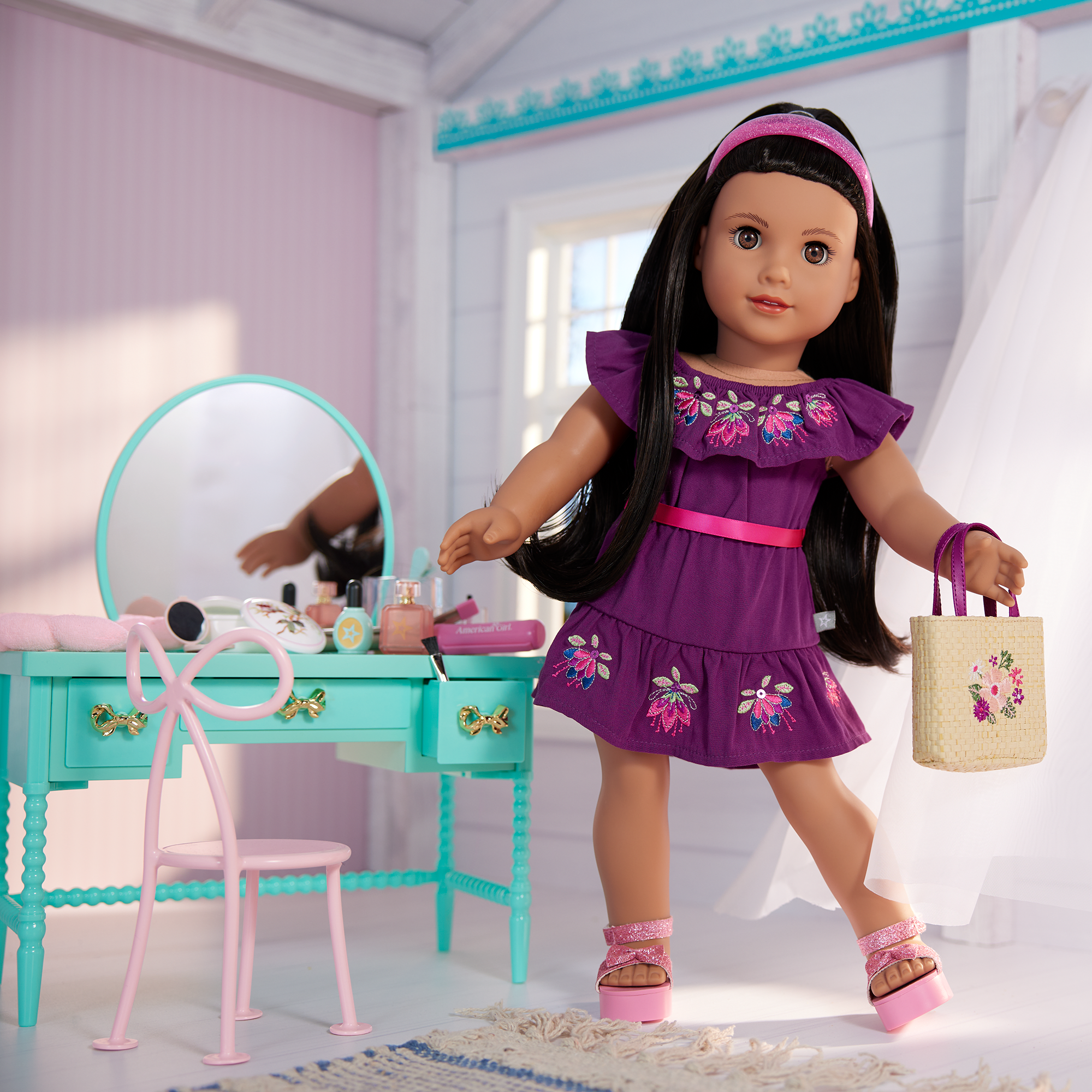 Raquel's™ Beach Party Dress for 18-inch Dolls (Girl of the Year™ 2026) - Image 9