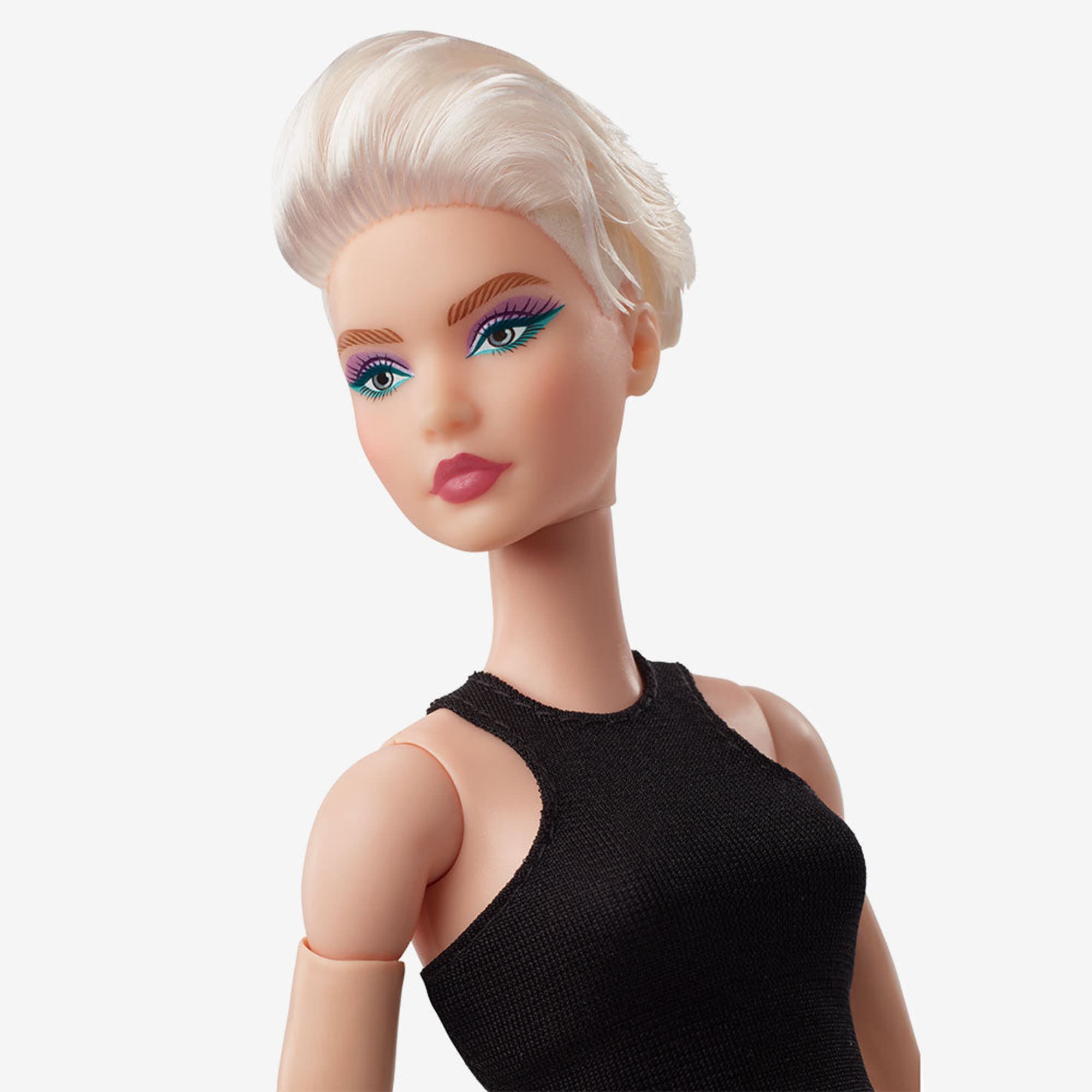 Barbie Looks Doll (Original. Blonde Pixie Cut) - Image 4