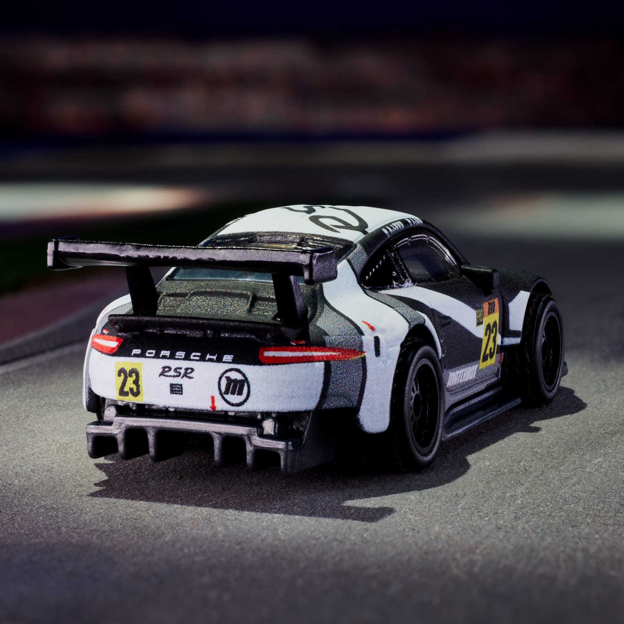 Matchbox Porsche 911 RSR - Image 2