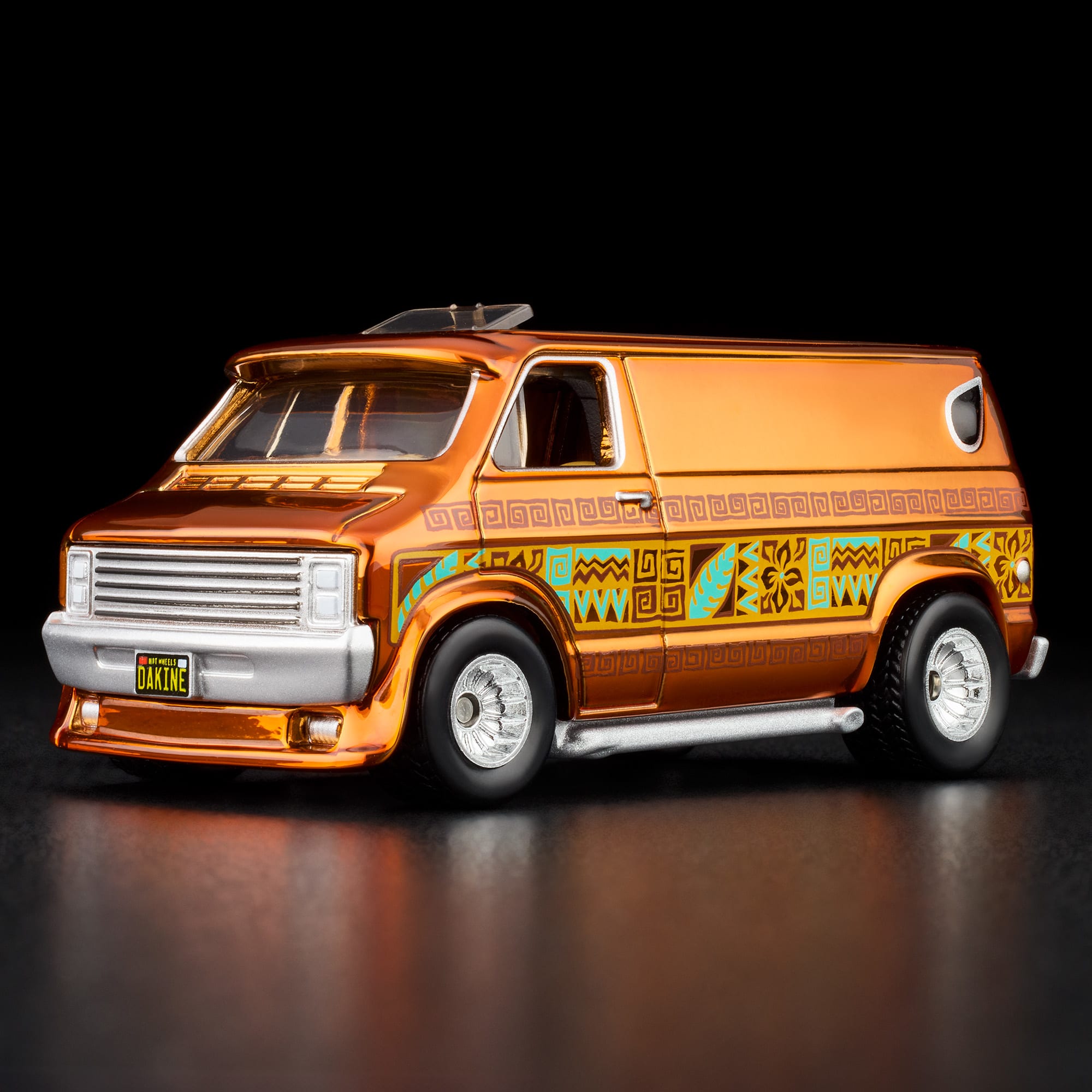 Hot Wheels RLC Exclusive '70s Dodge Tradesman Van - Image 3