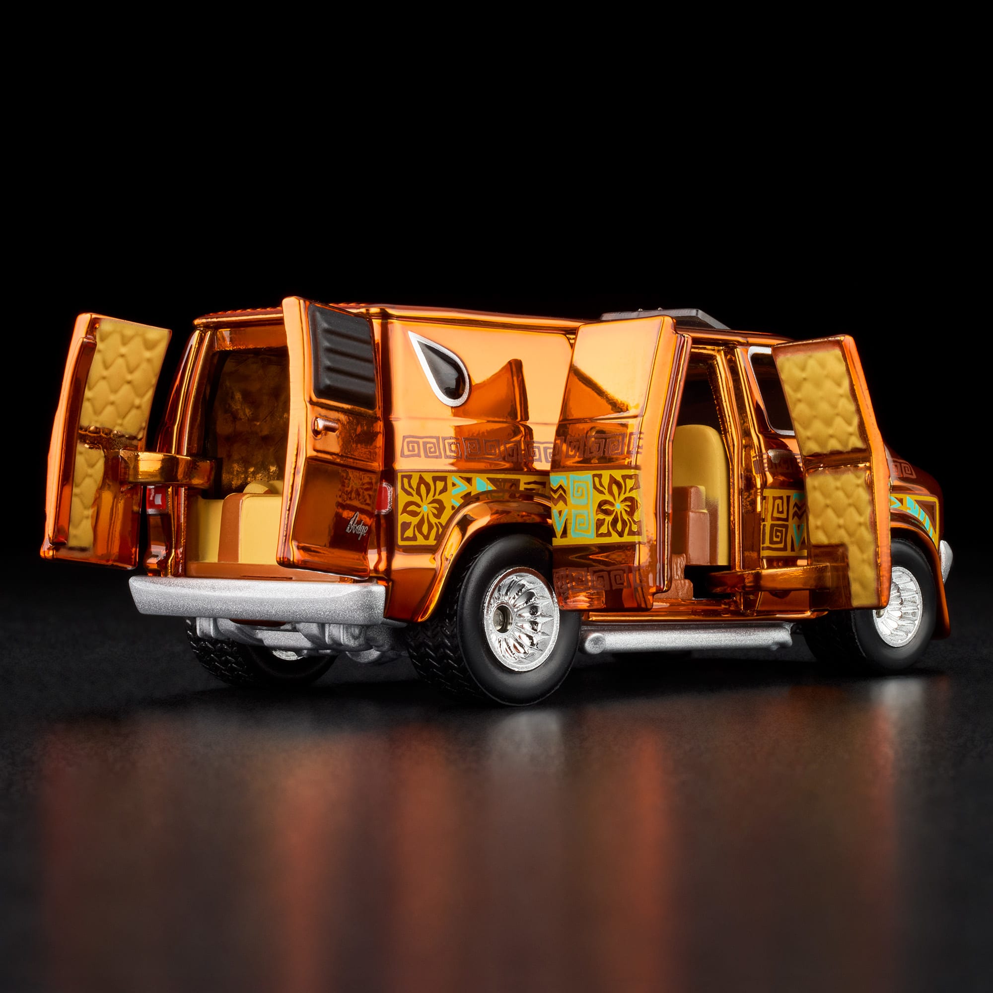 Hot Wheels RLC Exclusive '70s Dodge Tradesman Van - Image 13