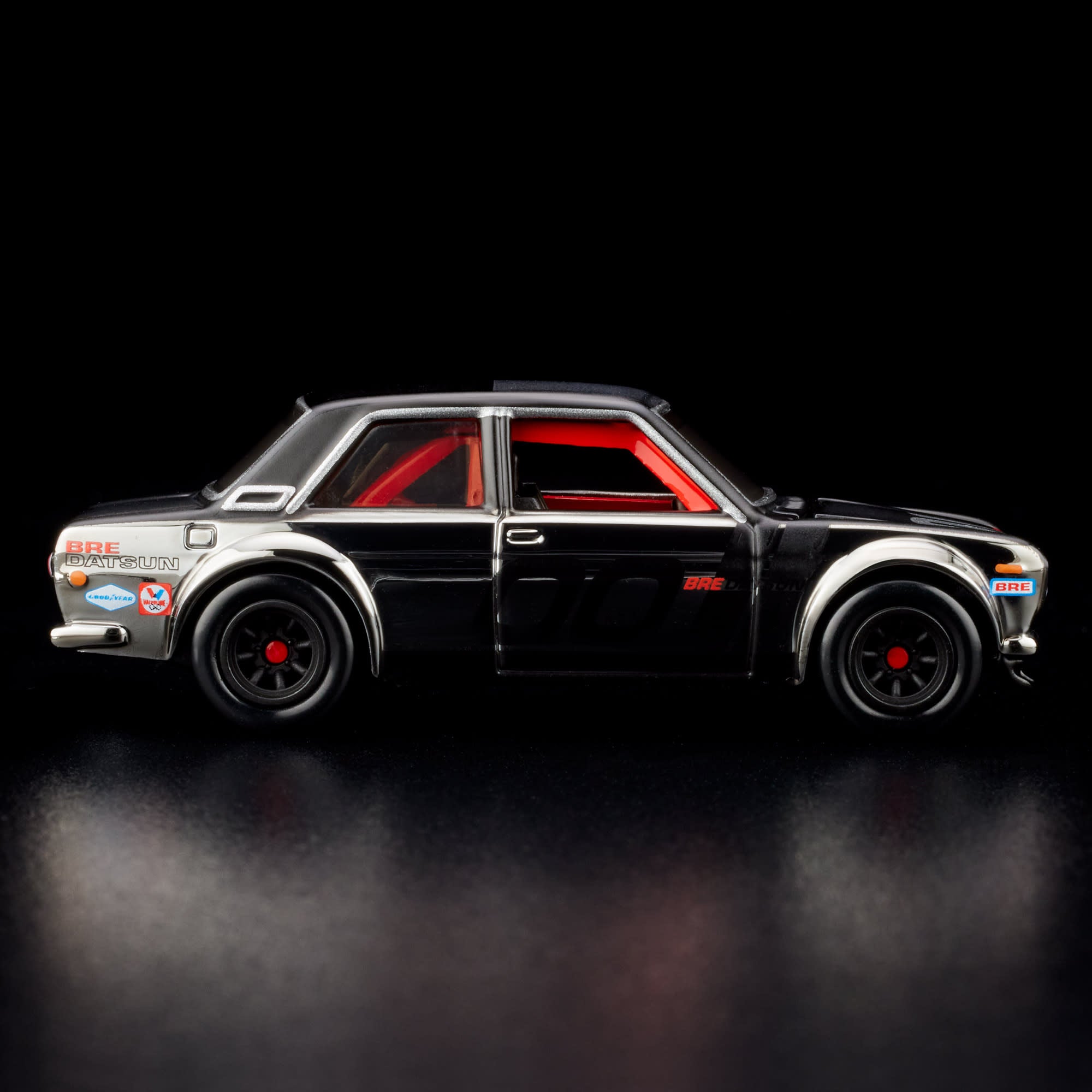 Hot Wheels RLC '71 Datsun 510 - Image 10