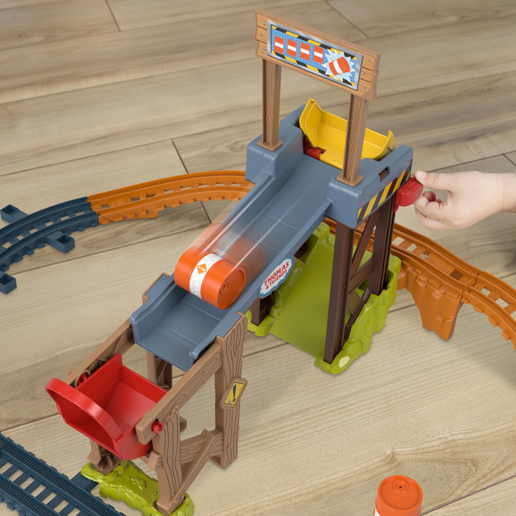 Thomas & Friends Pista de Juguete Motorizada de Construcción Diesel - Image 3