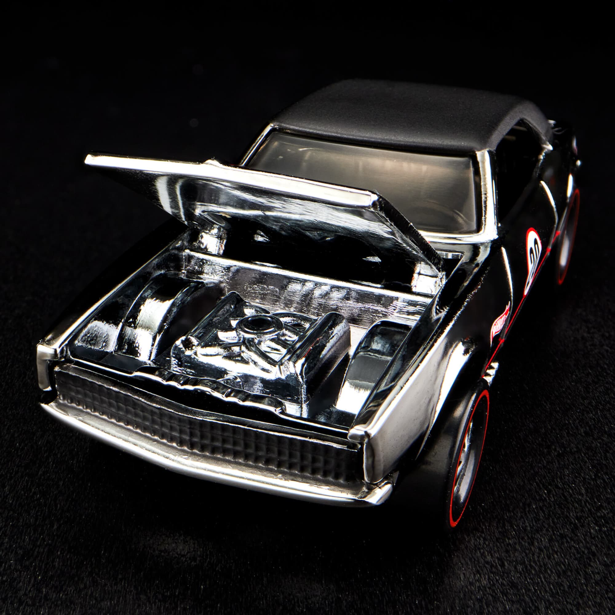 Hot Wheels RLC EXCLUSIVE CUSTOM CAMARO - RLC 20th ANNIVERSARY - Image 11
