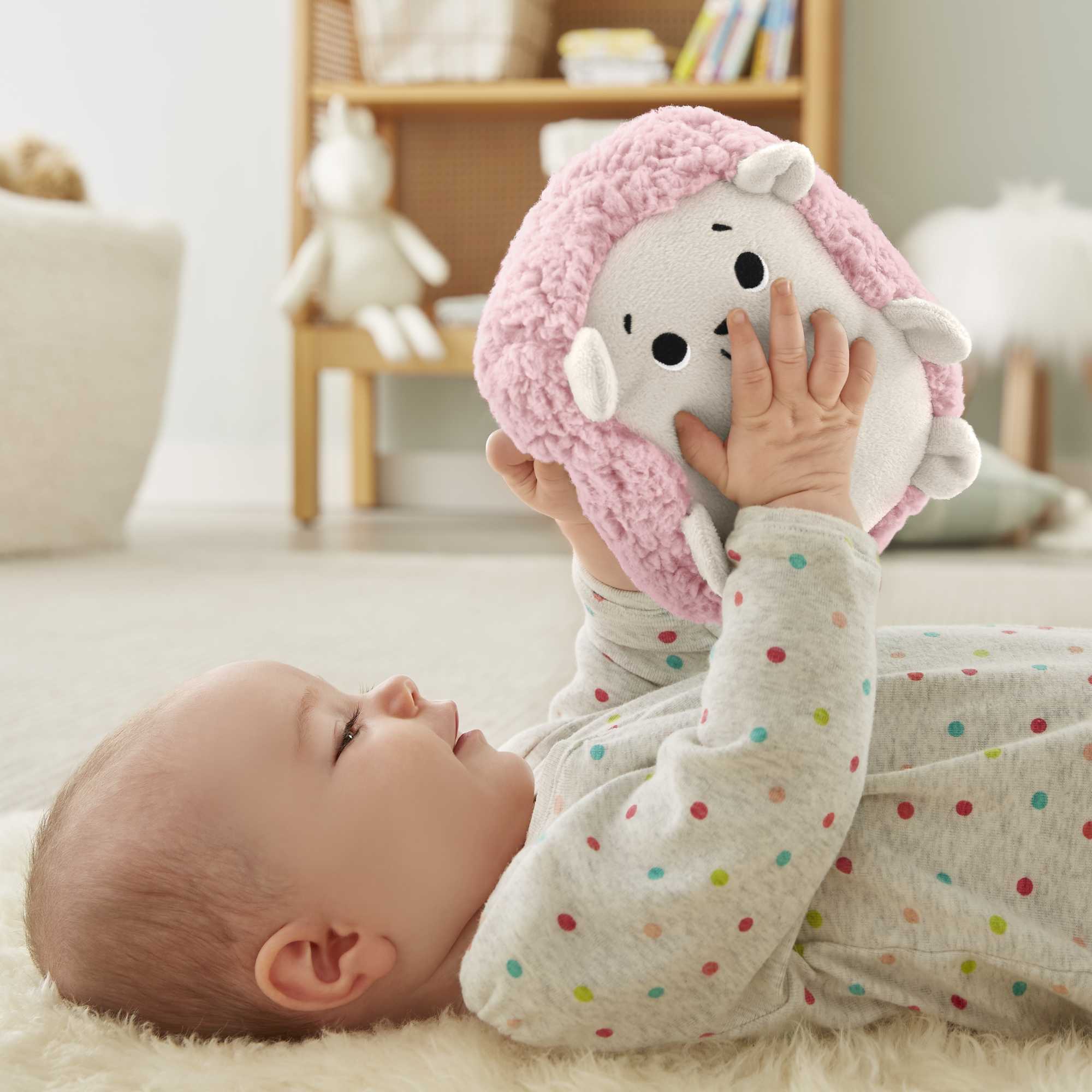 Fisher-Price Calming Vibes Hedgehog Soother. Pink Plush Sound Machine - Image 2