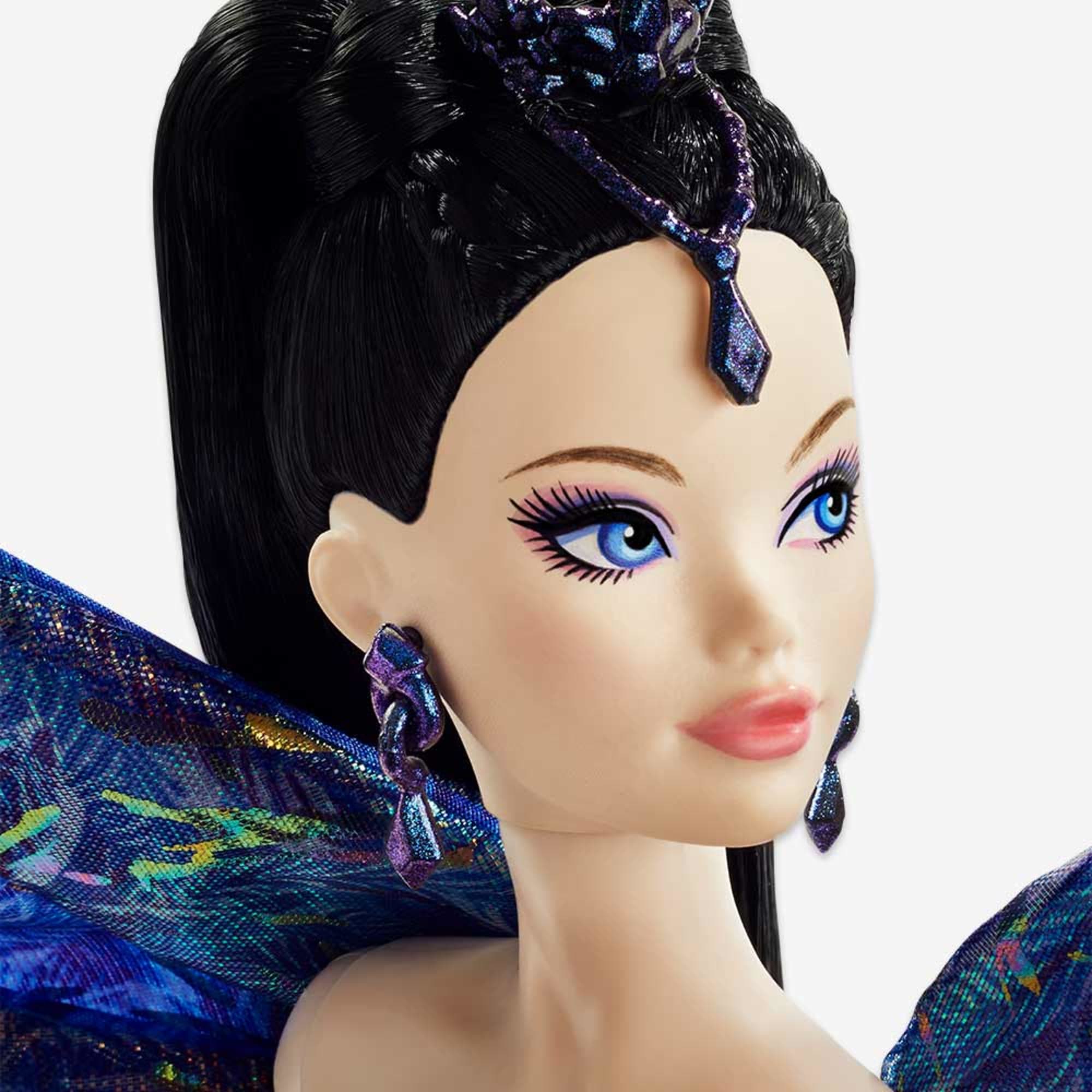 Barbie Flight of Fashion Doll - Image 3