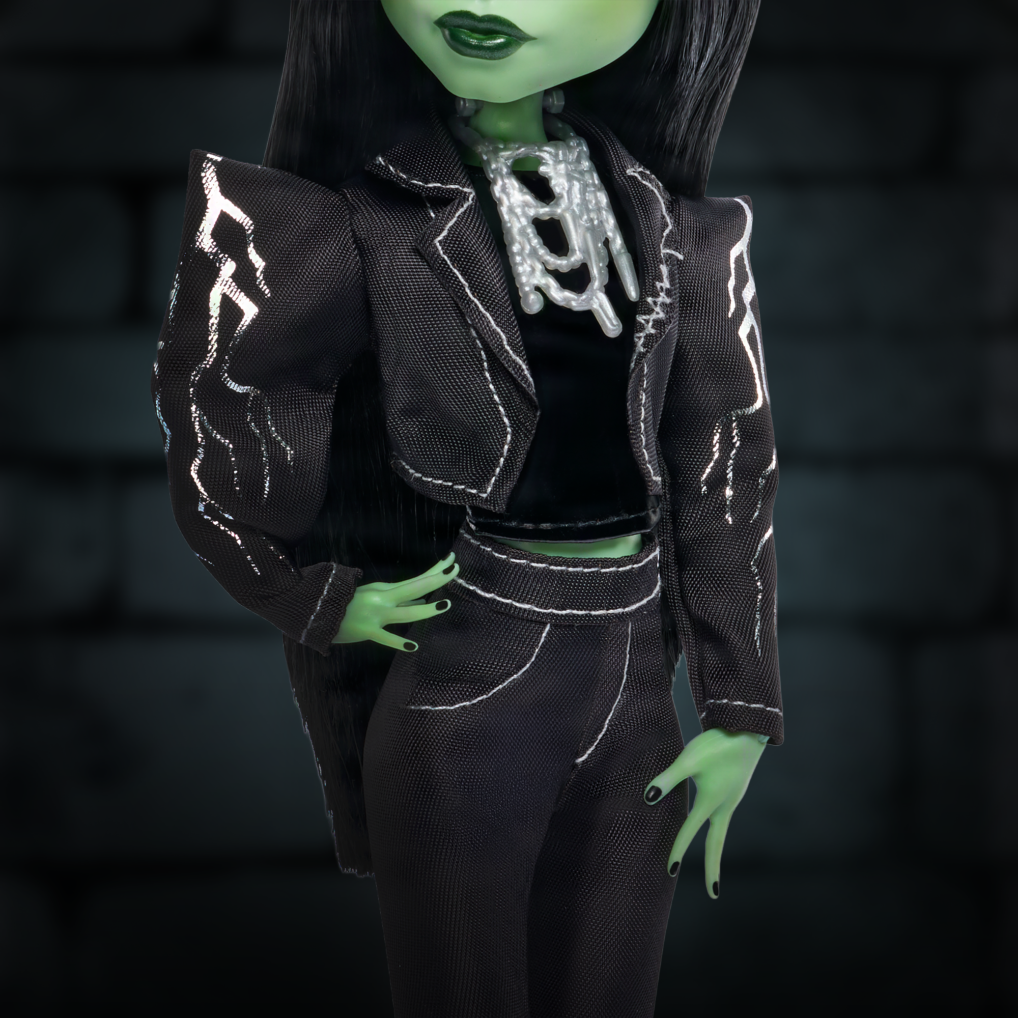 Monster High x Universal Monsters Frankenstein Doll - Image 4