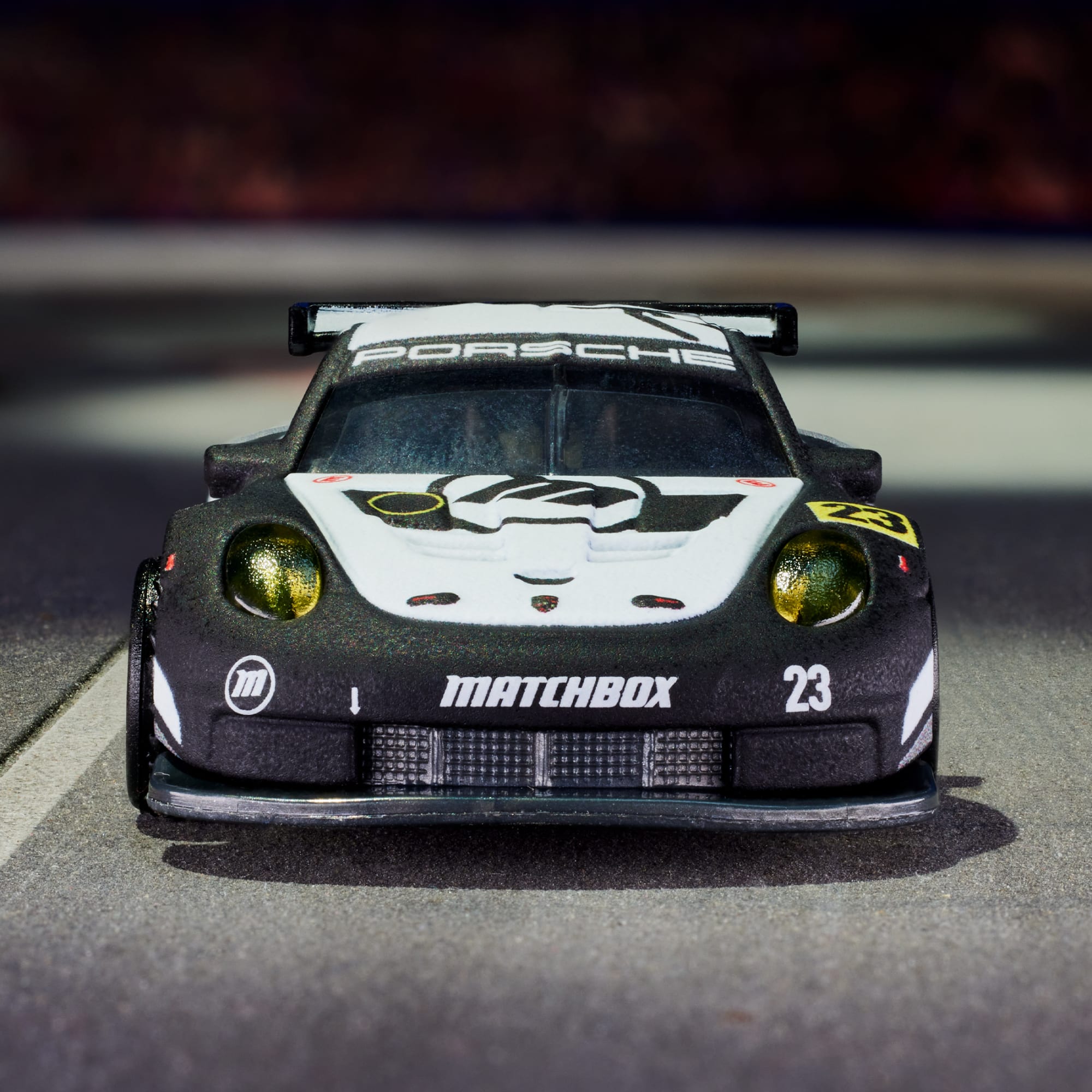 Matchbox Porsche 911 RSR - Image 5