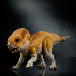 Jurassic World Hammond Collection Screen Scale Aquilops 'Dolores'