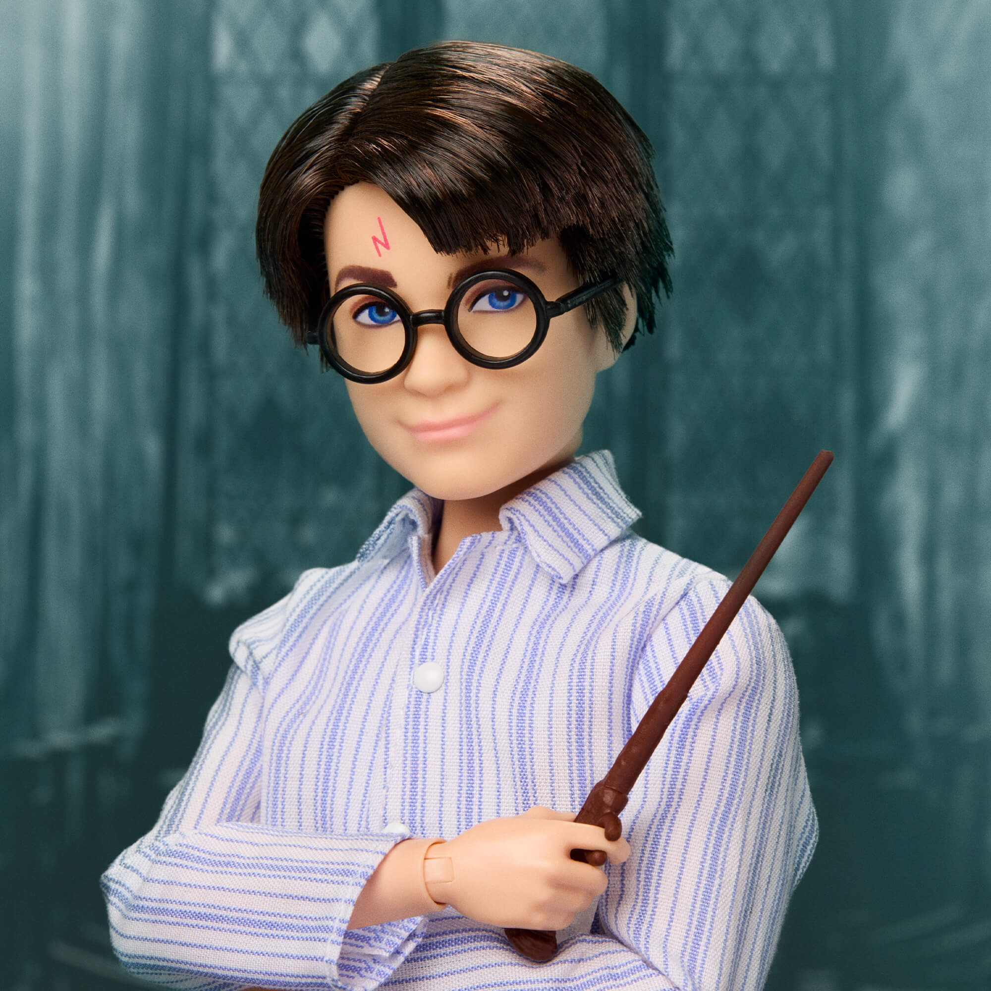 Harry Potter Design Collection – HARRY POTTER Doll - Image 5