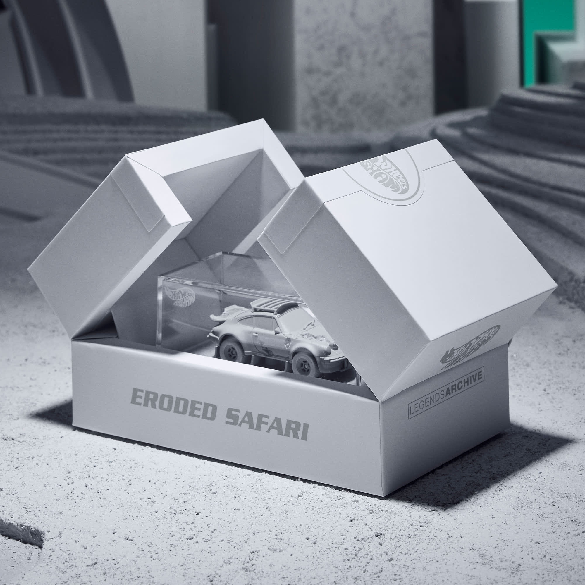Hot Wheels x Daniel Arsham Eroded Porsche Safari - Image 9
