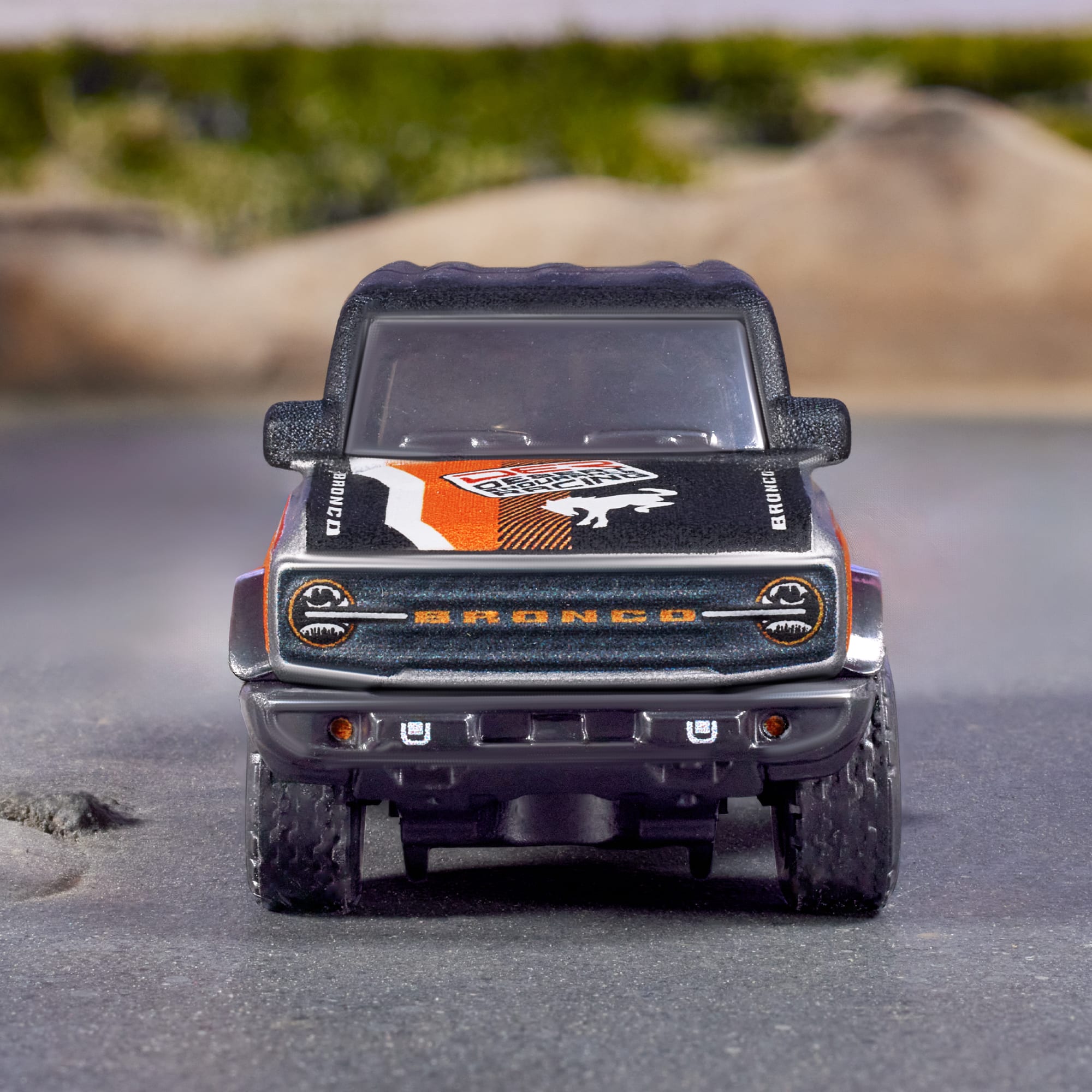 Matchbox 2021 Ford Bronco - Image 10