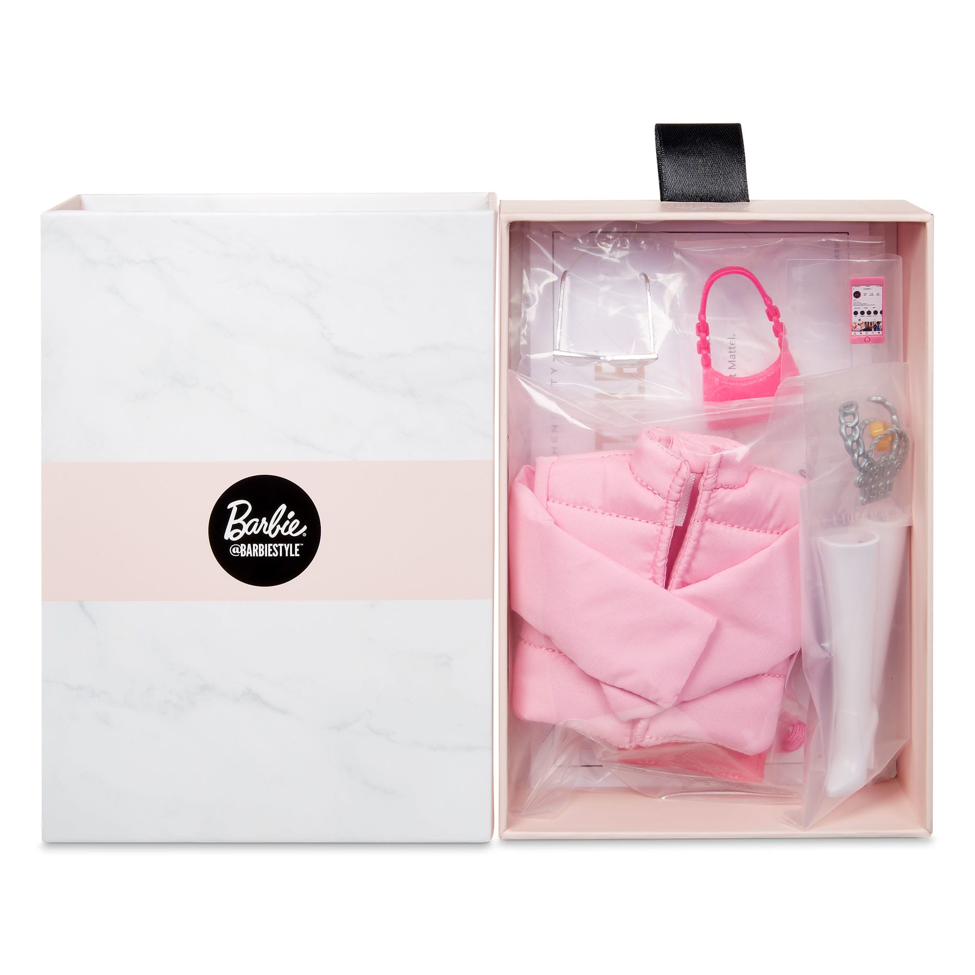 @BarbieStyle Barbiecore Fashion Pack - Image 7