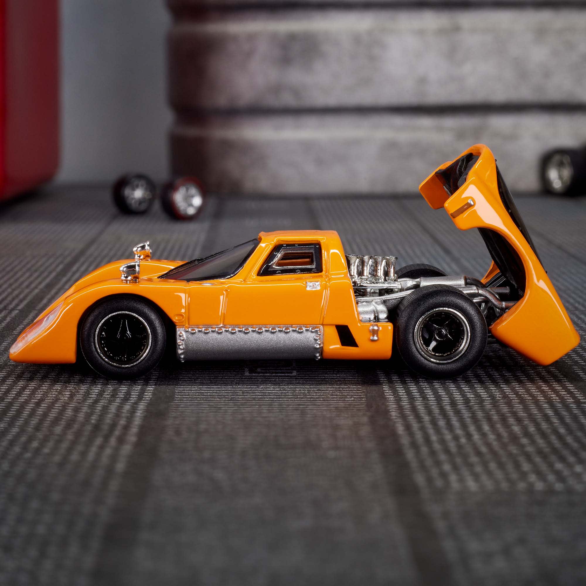 Hot Wheels Elite 64 McLaren M6GT - Image 8