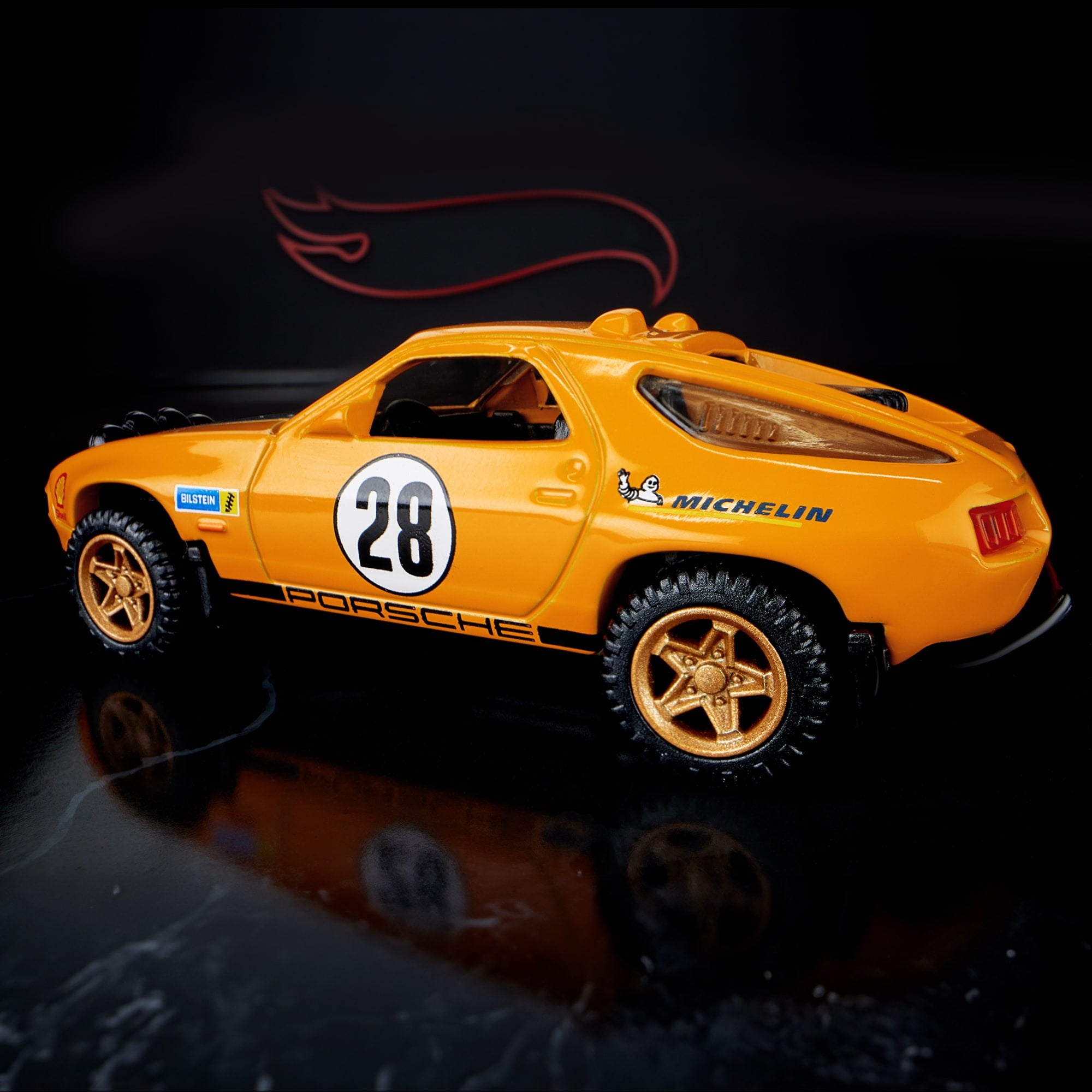 Hot Wheels Elite 64 Porsche 928 Safari - Image 11