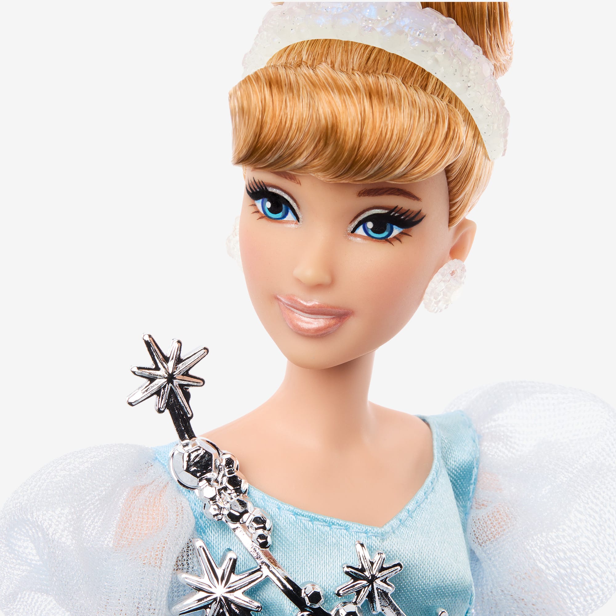 Disney Collector 100 Years of Wonder Cinderella Doll - Image 2