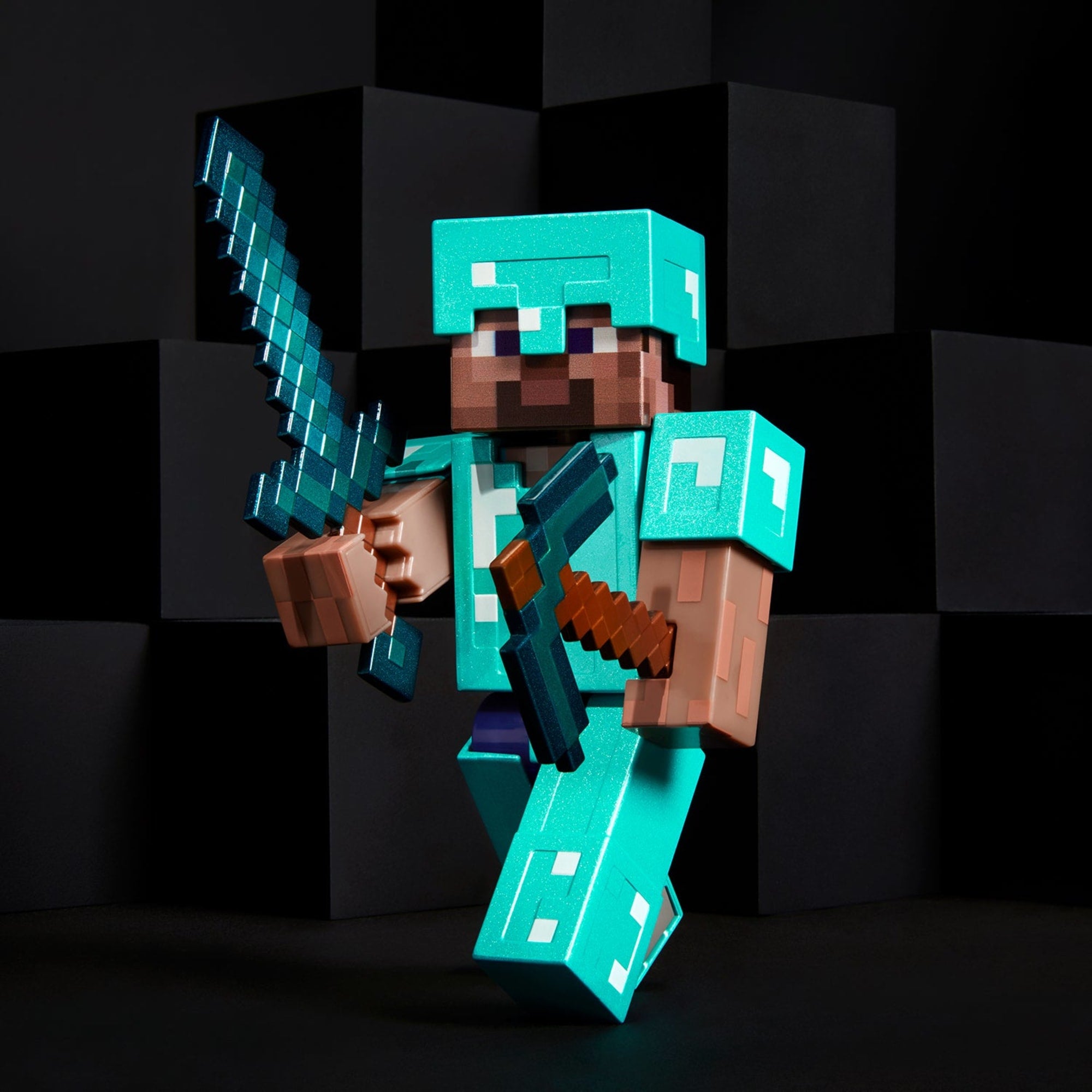 Minecraft Diamond Level Steve Collector Action Figure - Image 3